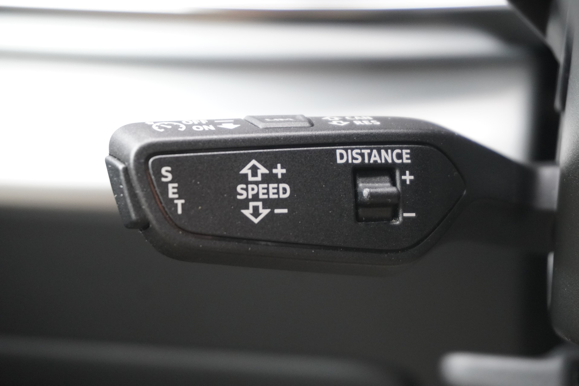AUDI Q8 55 TFSI Black Edition quattro tiptronic S-LINE!!!-image-39