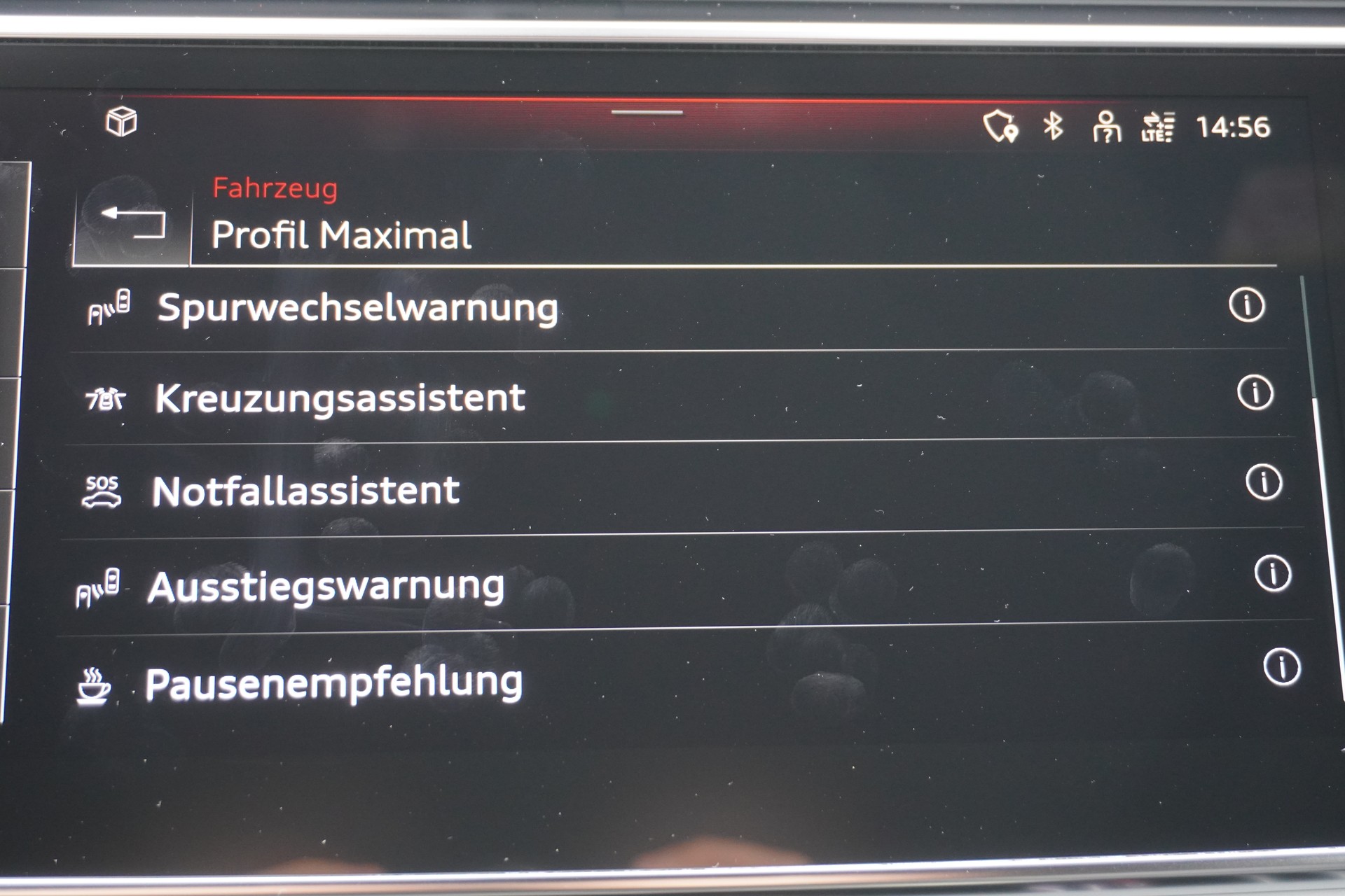 AUDI Q8 55 TFSI Black Edition quattro tiptronic S-LINE!!!-image-33