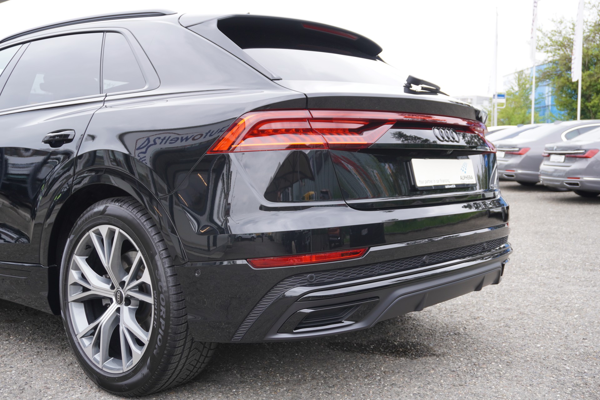 AUDI Q8 55 TFSI Black Edition quattro tiptronic S-LINE!!!-image-48