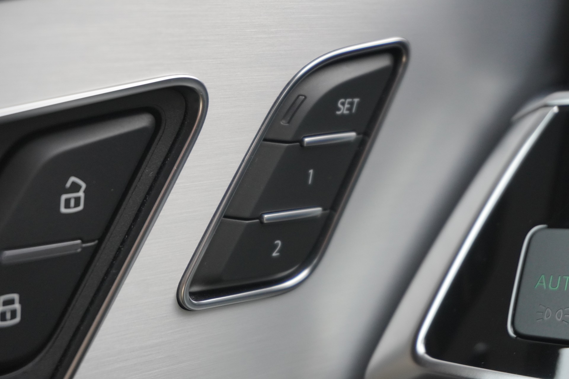 AUDI Q8 55 TFSI Black Edition quattro tiptronic S-LINE!!!-image-40