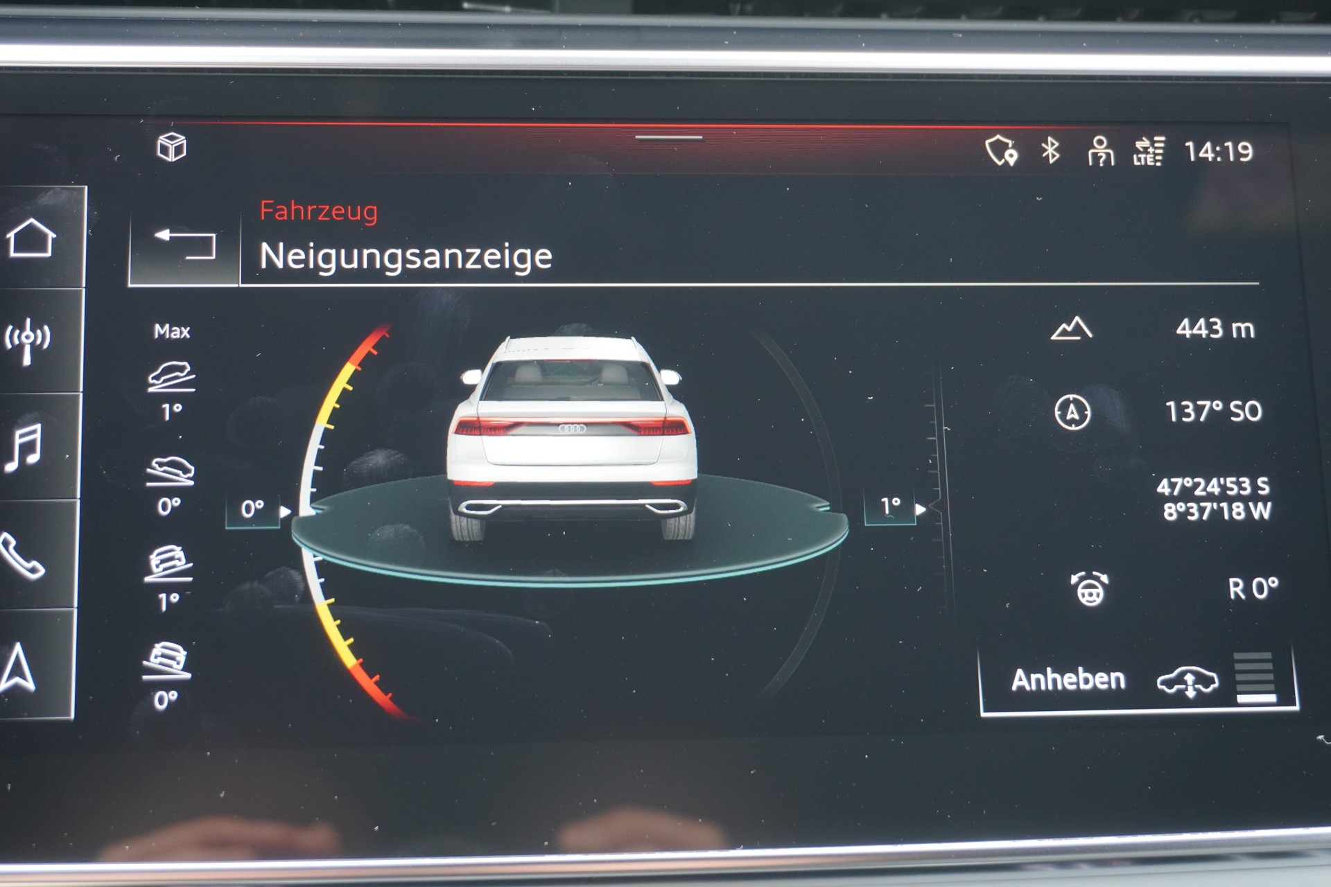 AUDI Q8 55 TFSI Black Edition quattro tiptronic S-LINE!!!-image-28