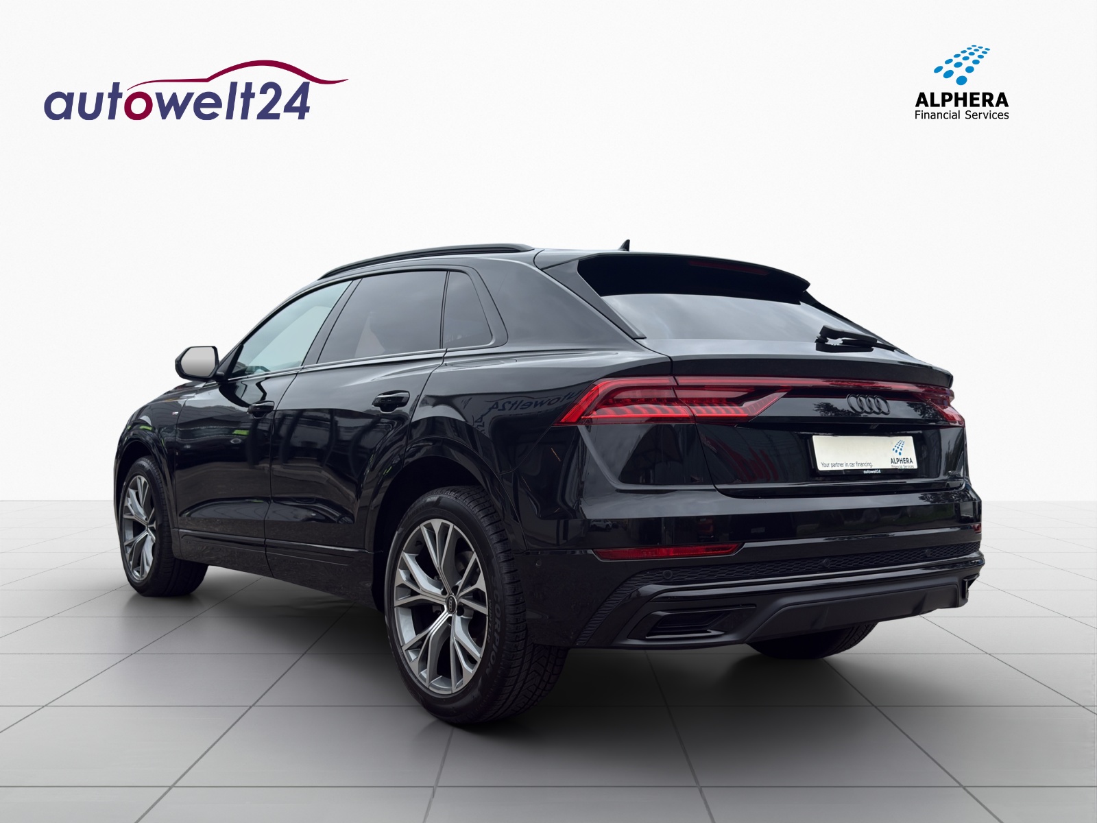 AUDI Q8 55 TFSI Black Edition quattro tiptronic S-LINE!!!-image-6