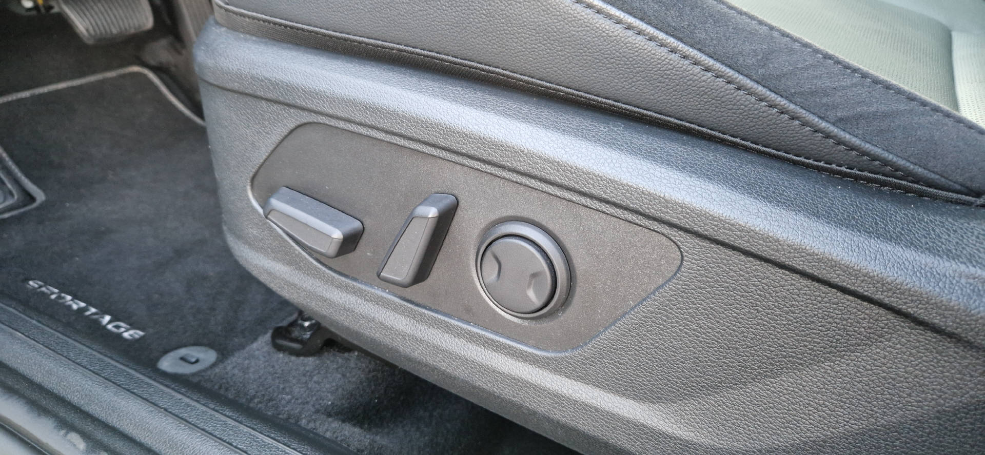 KIA Sportage 1.6 T-GDi Hybrid Power Design-image-5