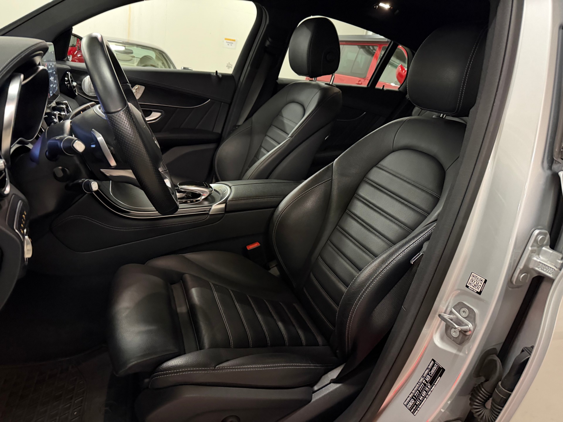 MERCEDES-BENZ GLC Coupé 250 d AMG Line 4Matic 9G-Tronic-image-5