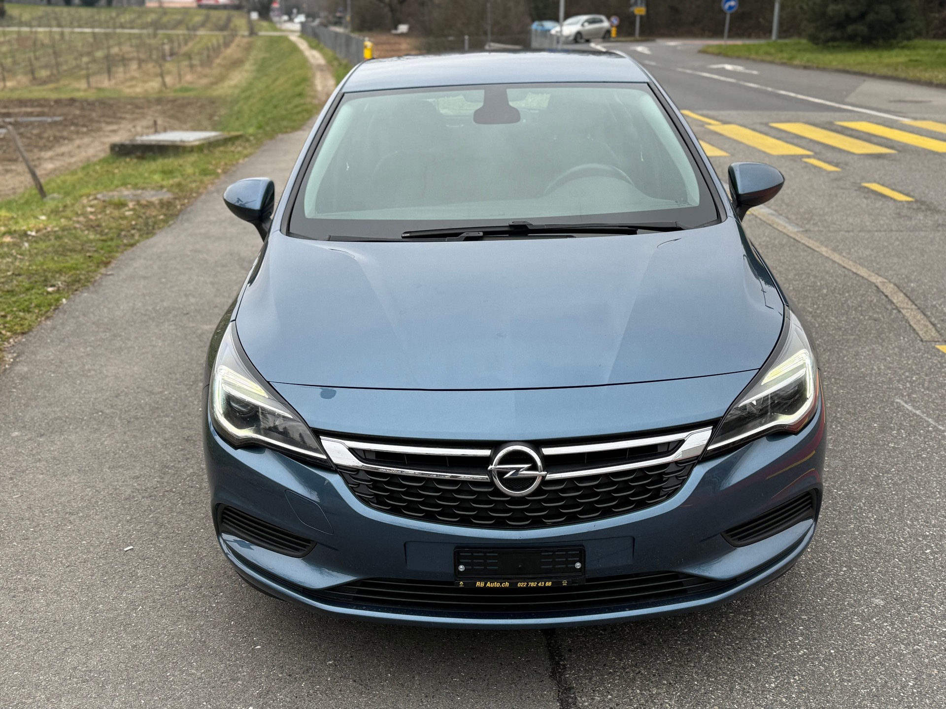 OPEL Astra 1.0i Turbo Enjoy-image-1