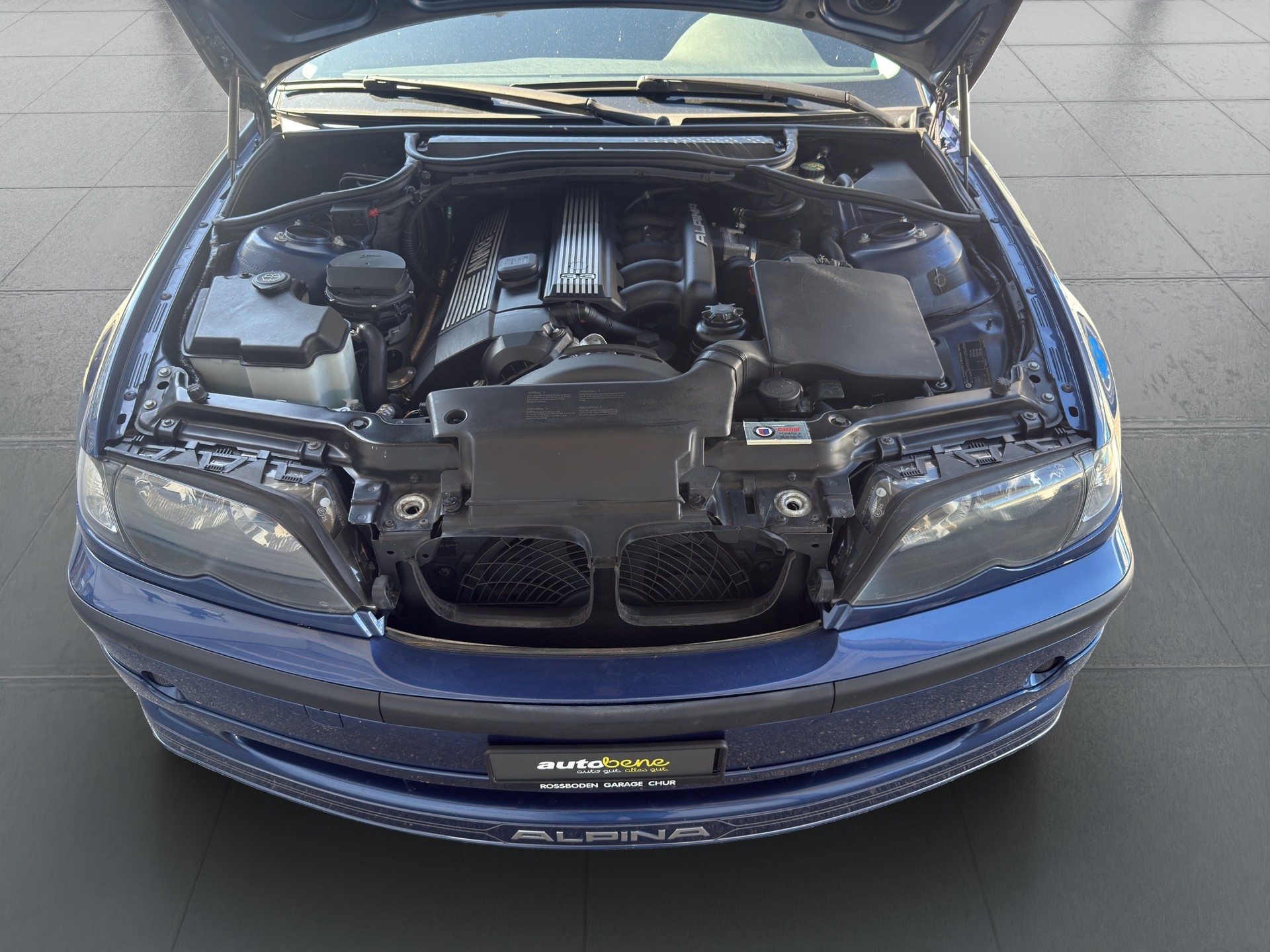 BMW-ALPINA B3 3.3 X Touring S.Tronic 4WD-image-10