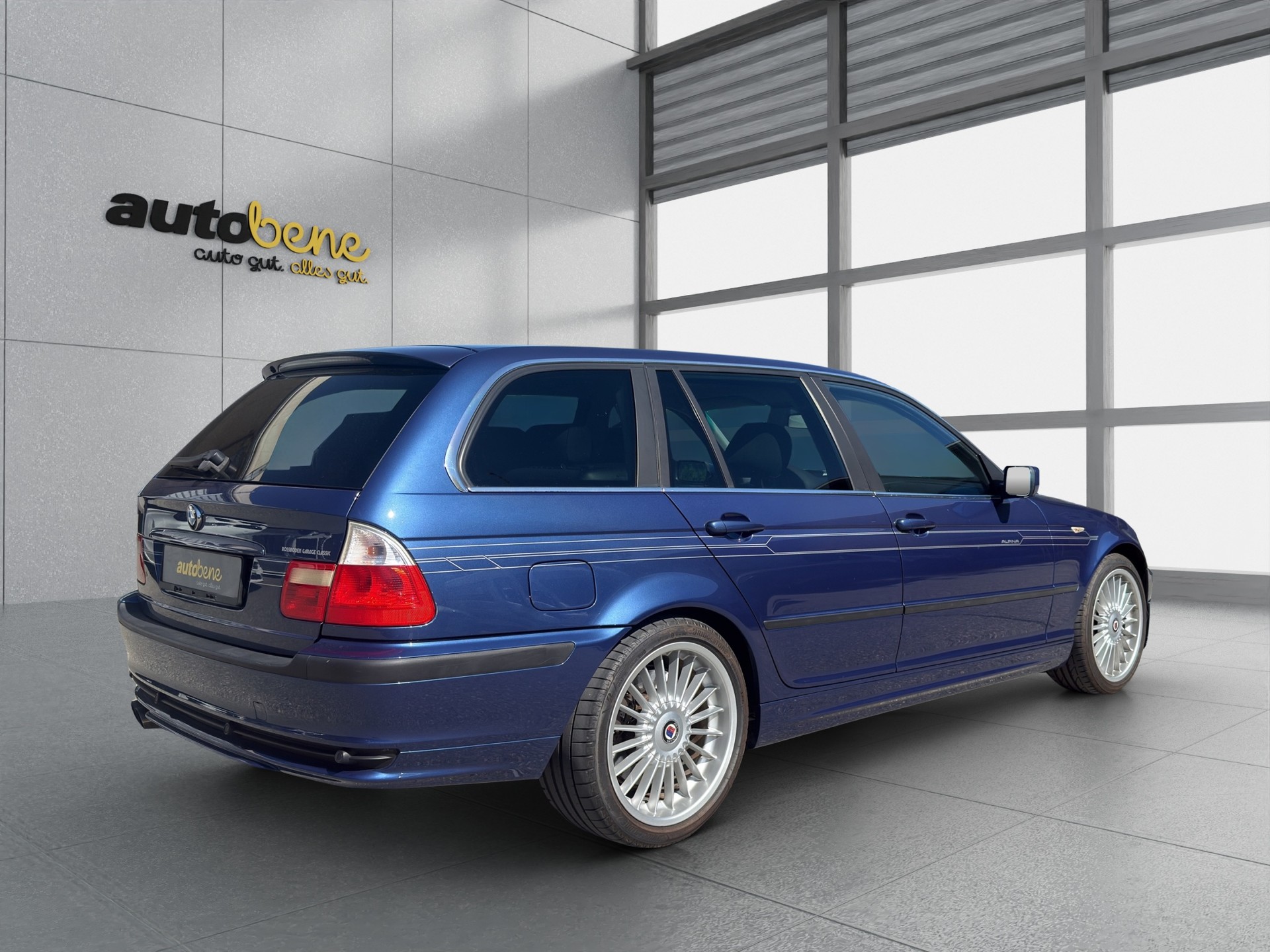 BMW-ALPINA B3 3.3 X Touring S.Tronic 4WD-image-3