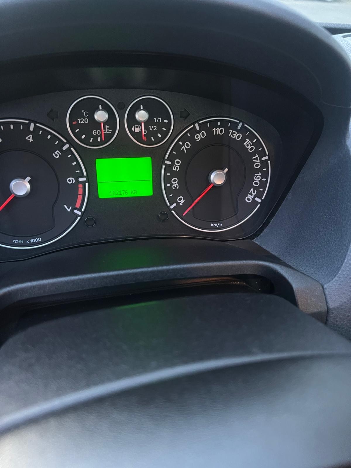 FORD Fiesta 1.4 16V Trend-image-3