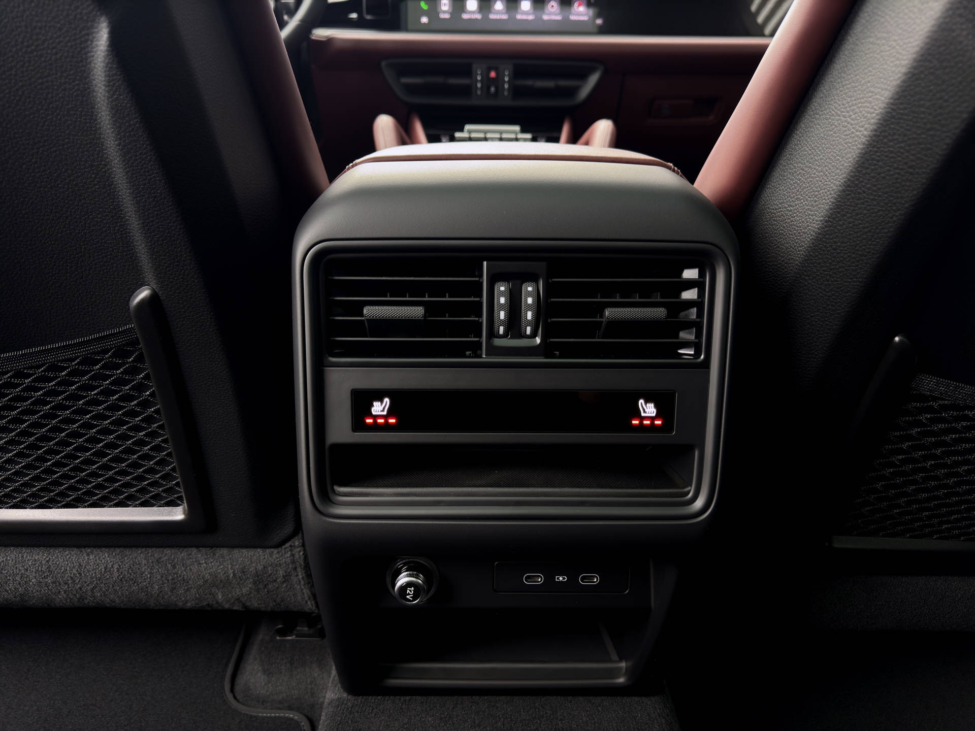 PORSCHE Cayenne GTS-image-14