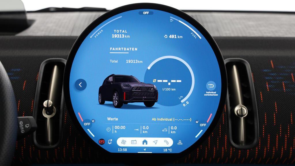 MINI John Cooper Works Countryman ALL4-image-5