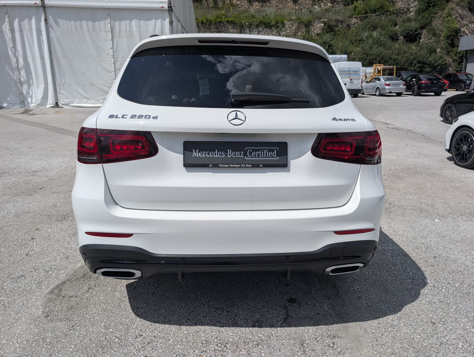 MERCEDES-BENZ GLC 220 d AMG Line 4Matic 9G-Tronic-image-4