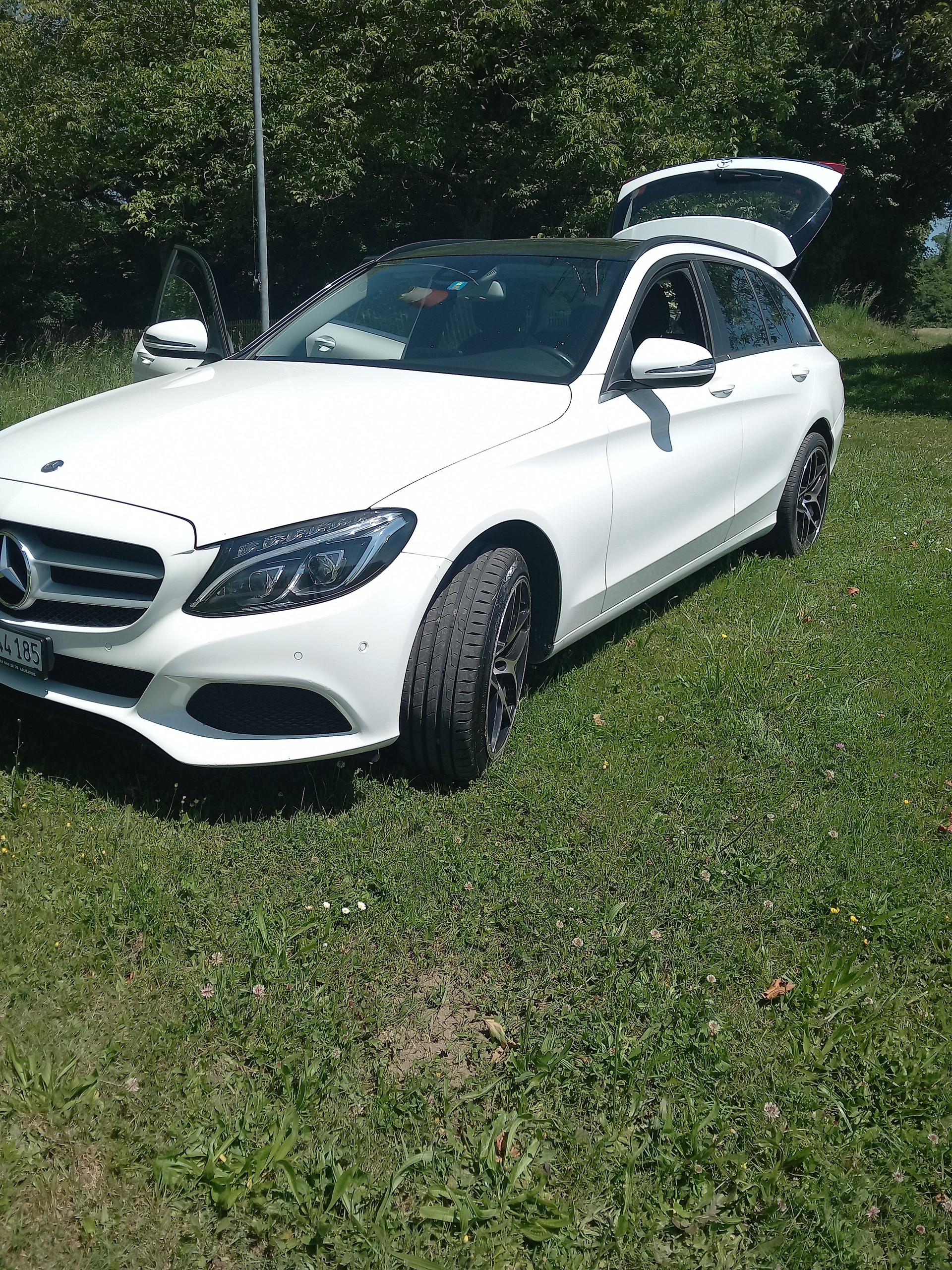 MERCEDES-BENZ C 250 d Swiss Star 4matic-image-1