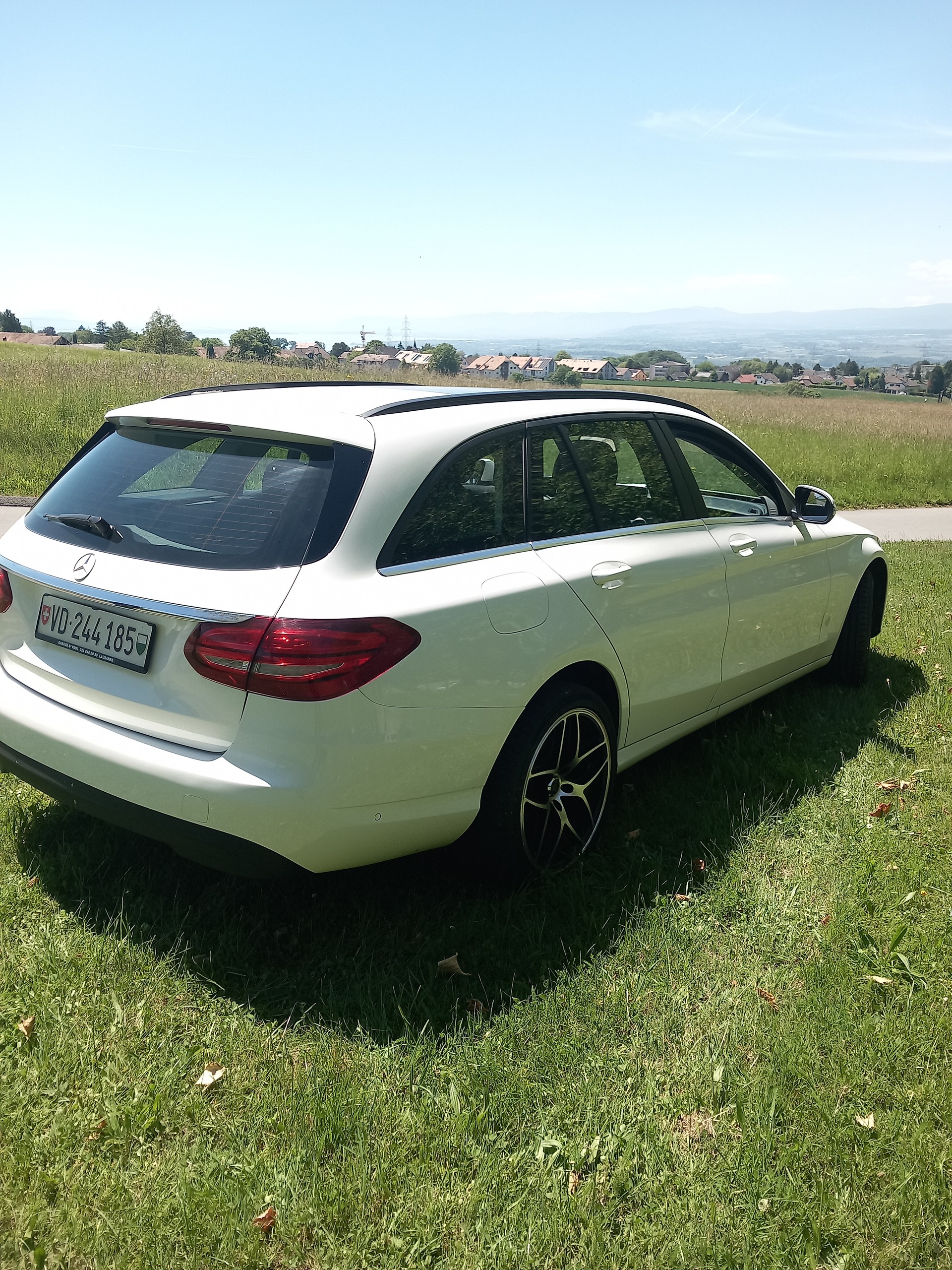MERCEDES-BENZ C 250 d Swiss Star 4matic-image-2