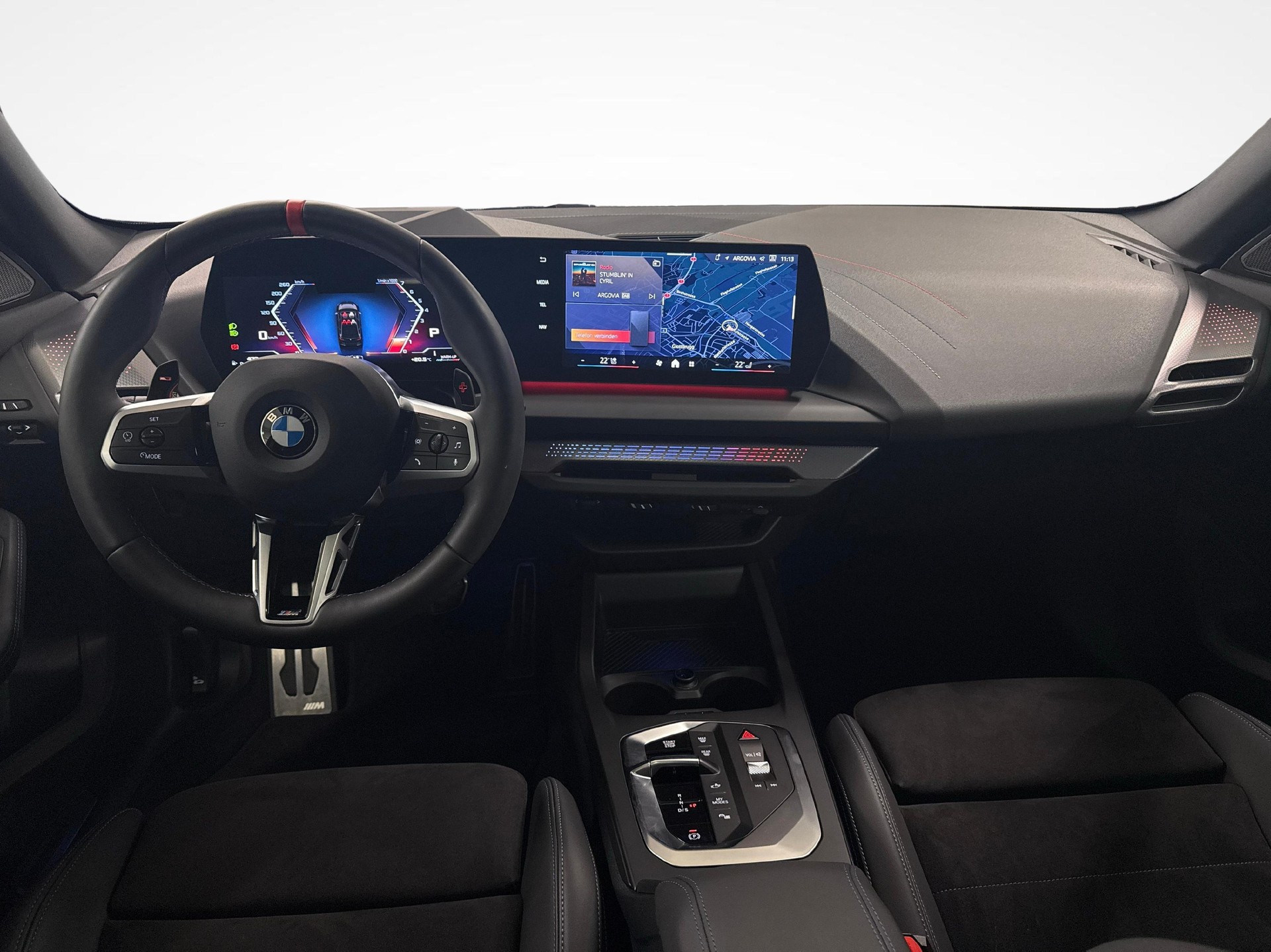 BMW M235i xDrive Gran Coupé-image-12