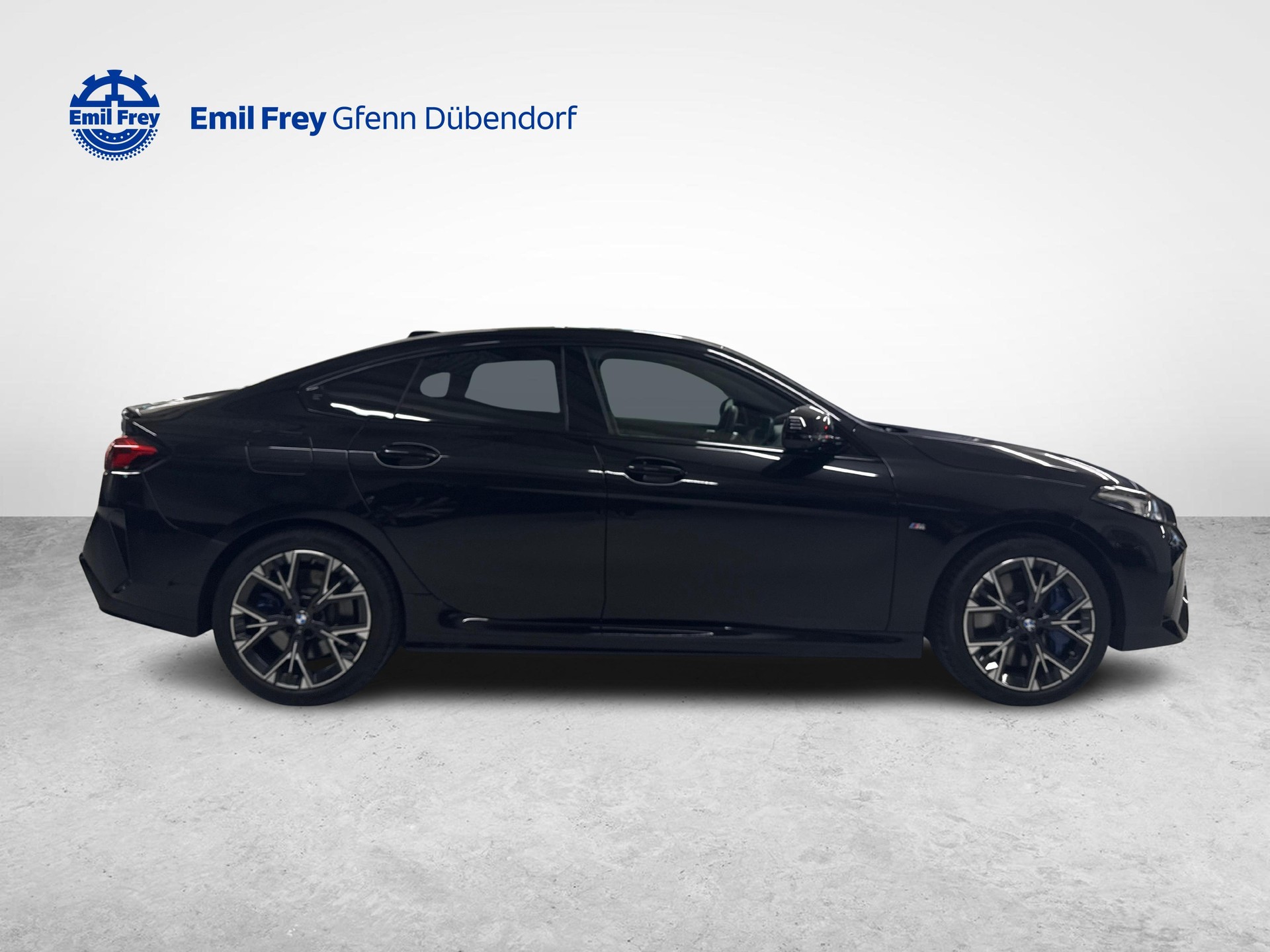 BMW M235i xDrive Gran Coupé-image-6
