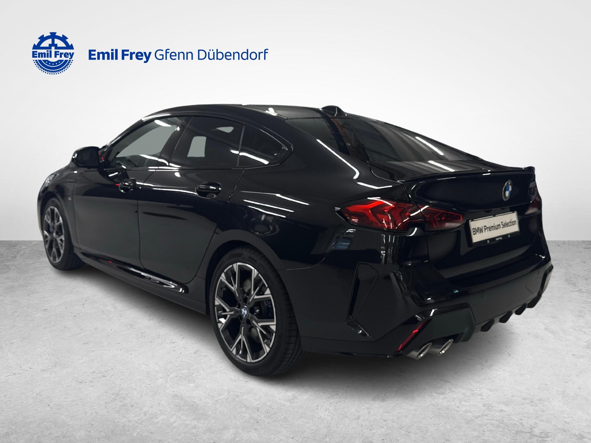 BMW M235i xDrive Gran Coupé-image-4