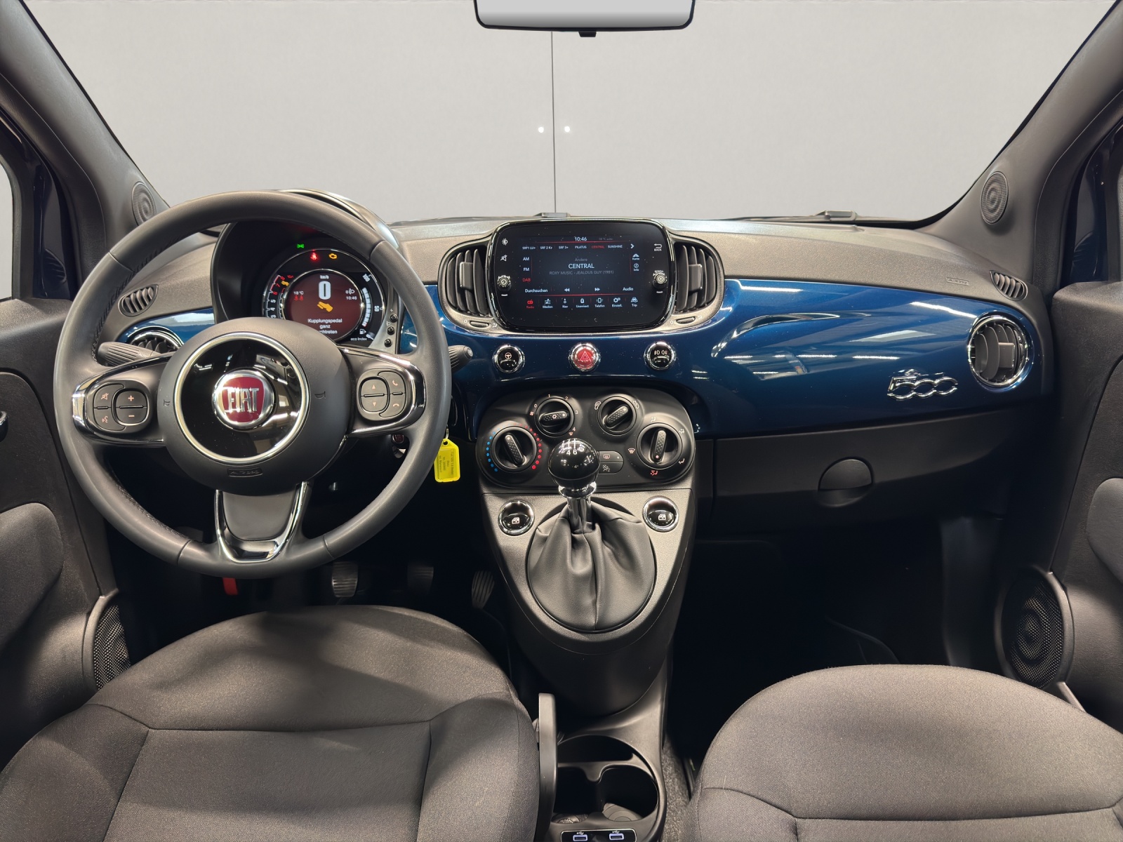 FIAT 500 1.0 Hybrid Swiss Edition-image-8