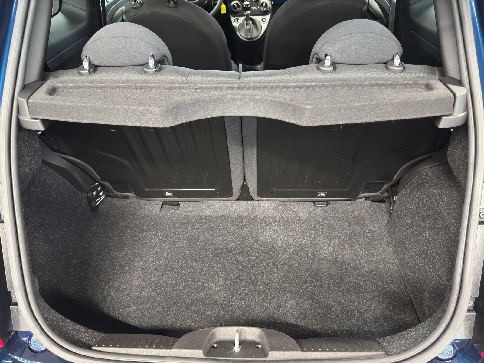 FIAT 500 1.0 Hybrid Swiss Edition-image-14