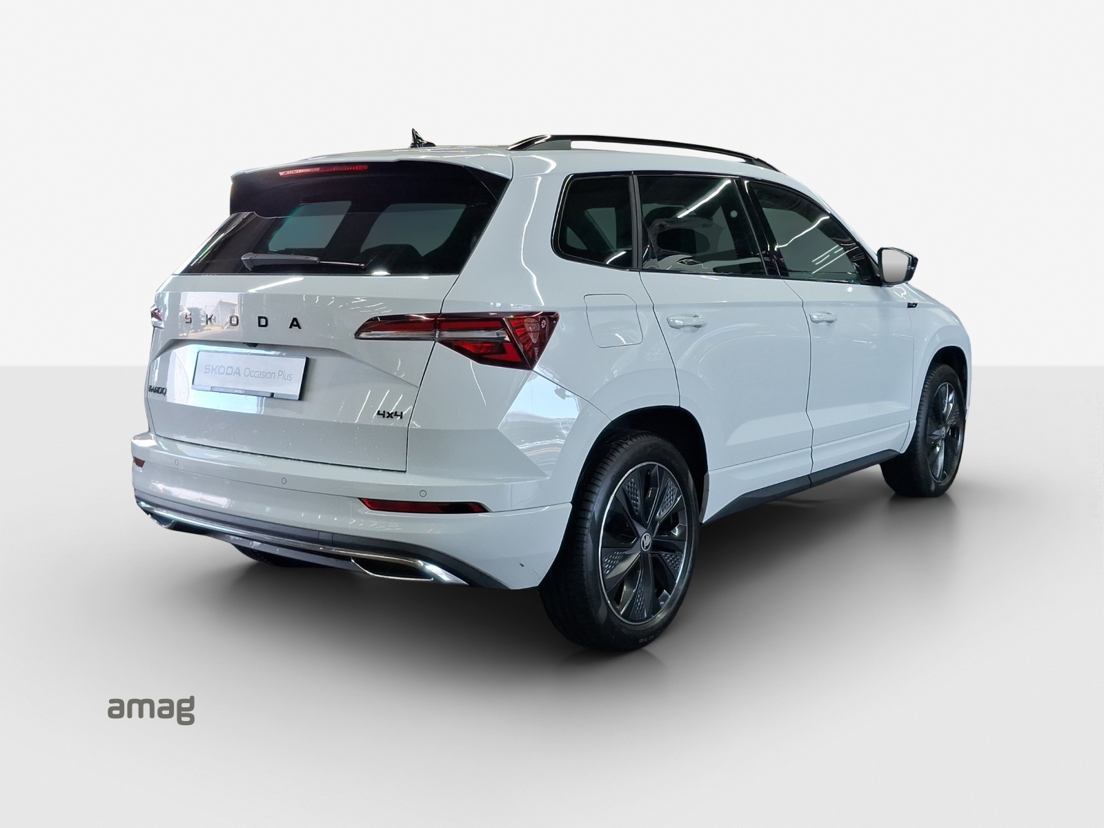 SKODA Karoq 2.0 TSI SportLine 4x4 DSG-image-4