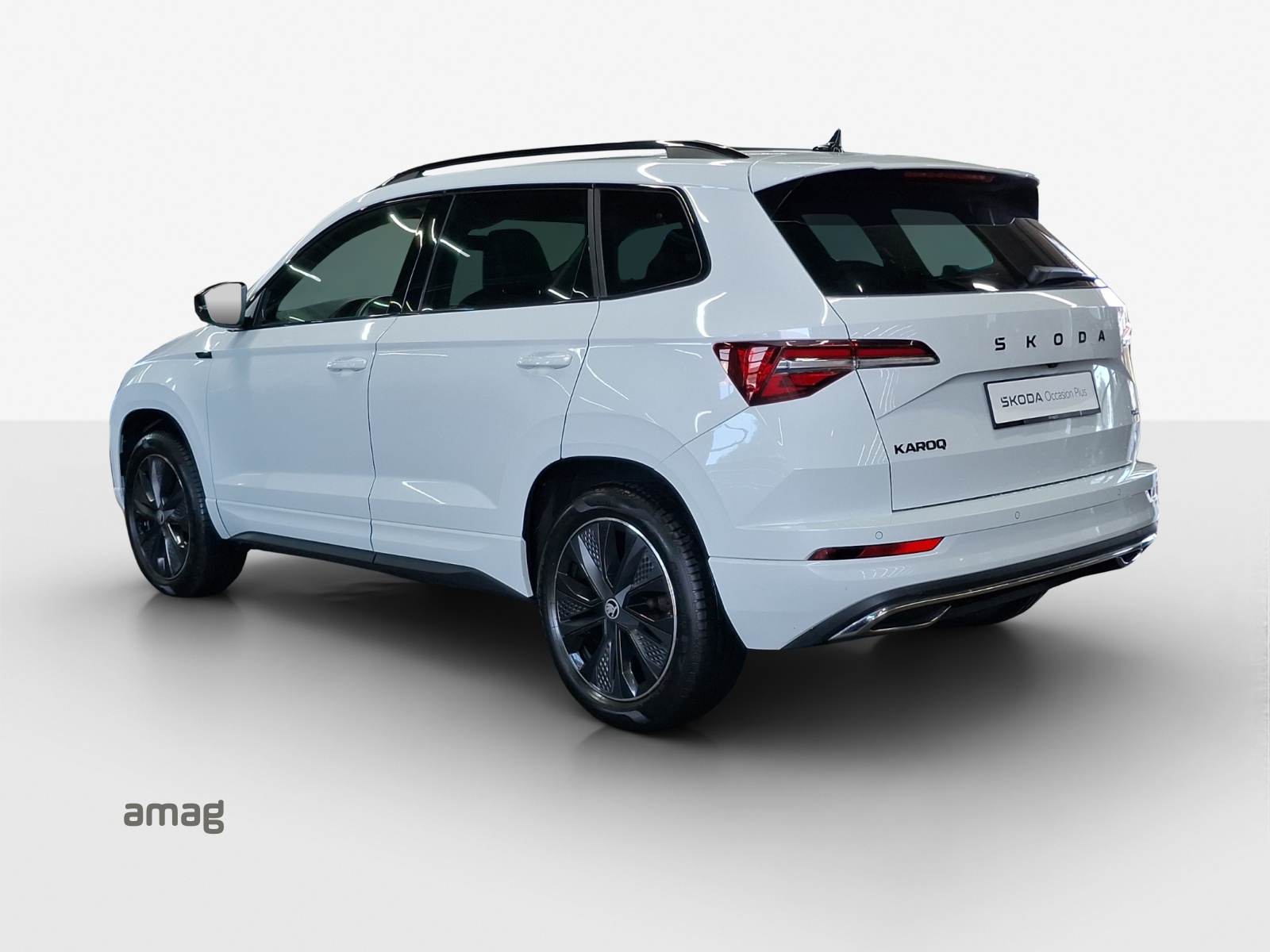 SKODA Karoq 2.0 TSI SportLine 4x4 DSG-image-2