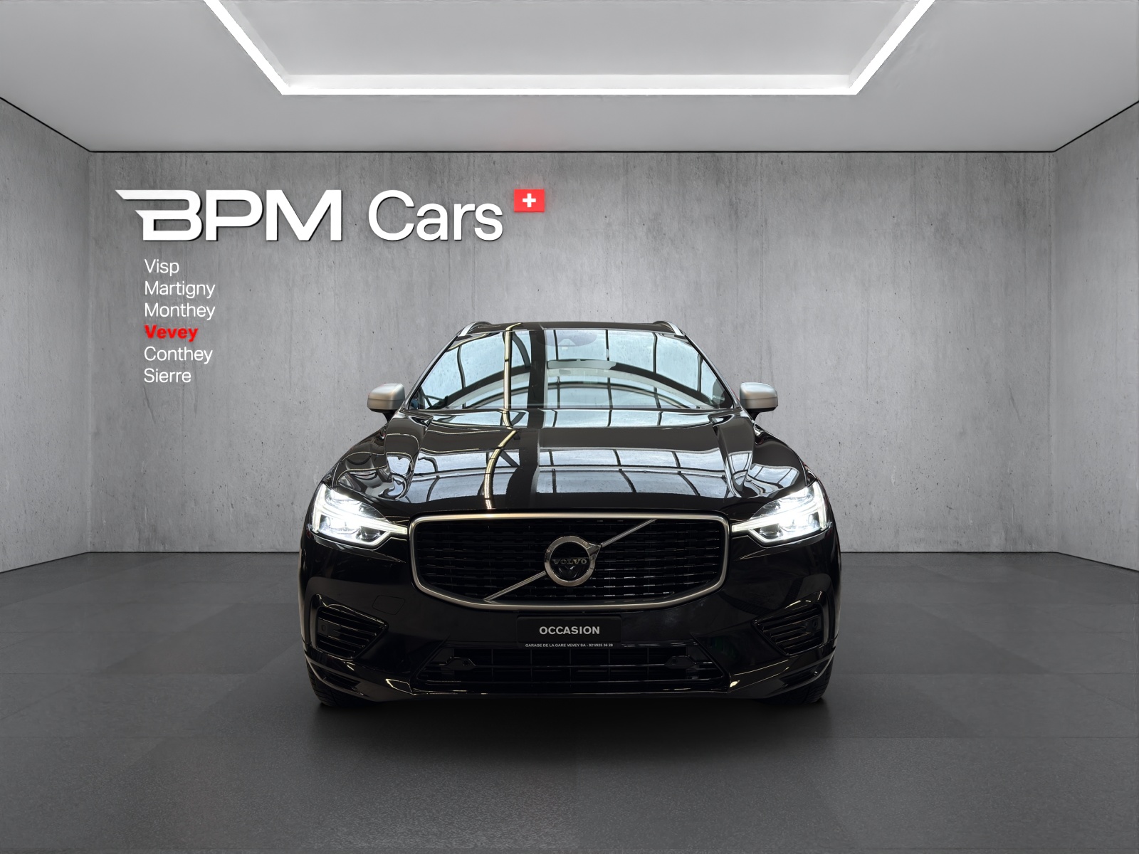 VOLVO XC60 T8 eAWD R-Design Geartronic-showroom-element-1