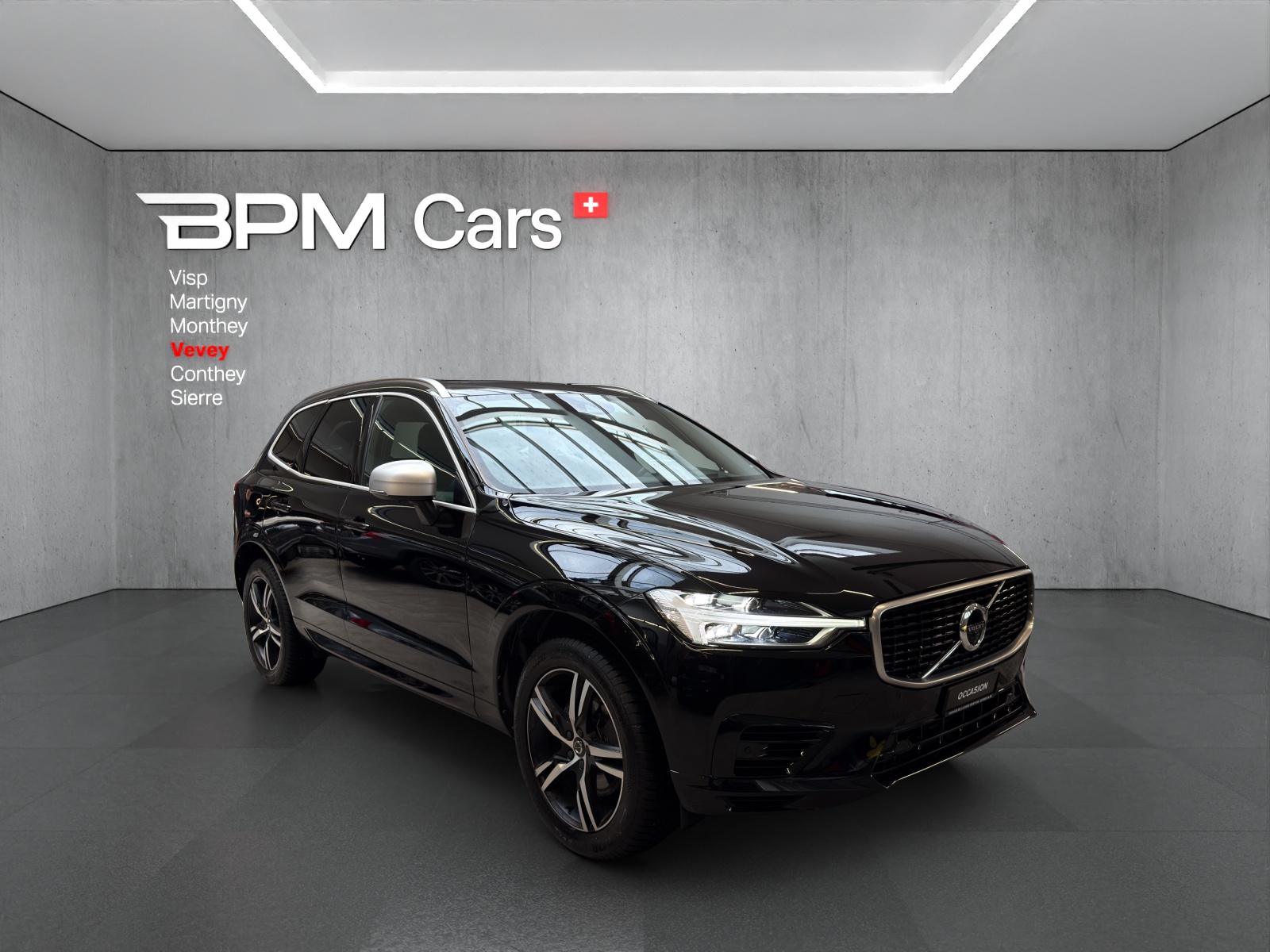 VOLVO XC60 T8 eAWD R-Design Geartronic-image-5