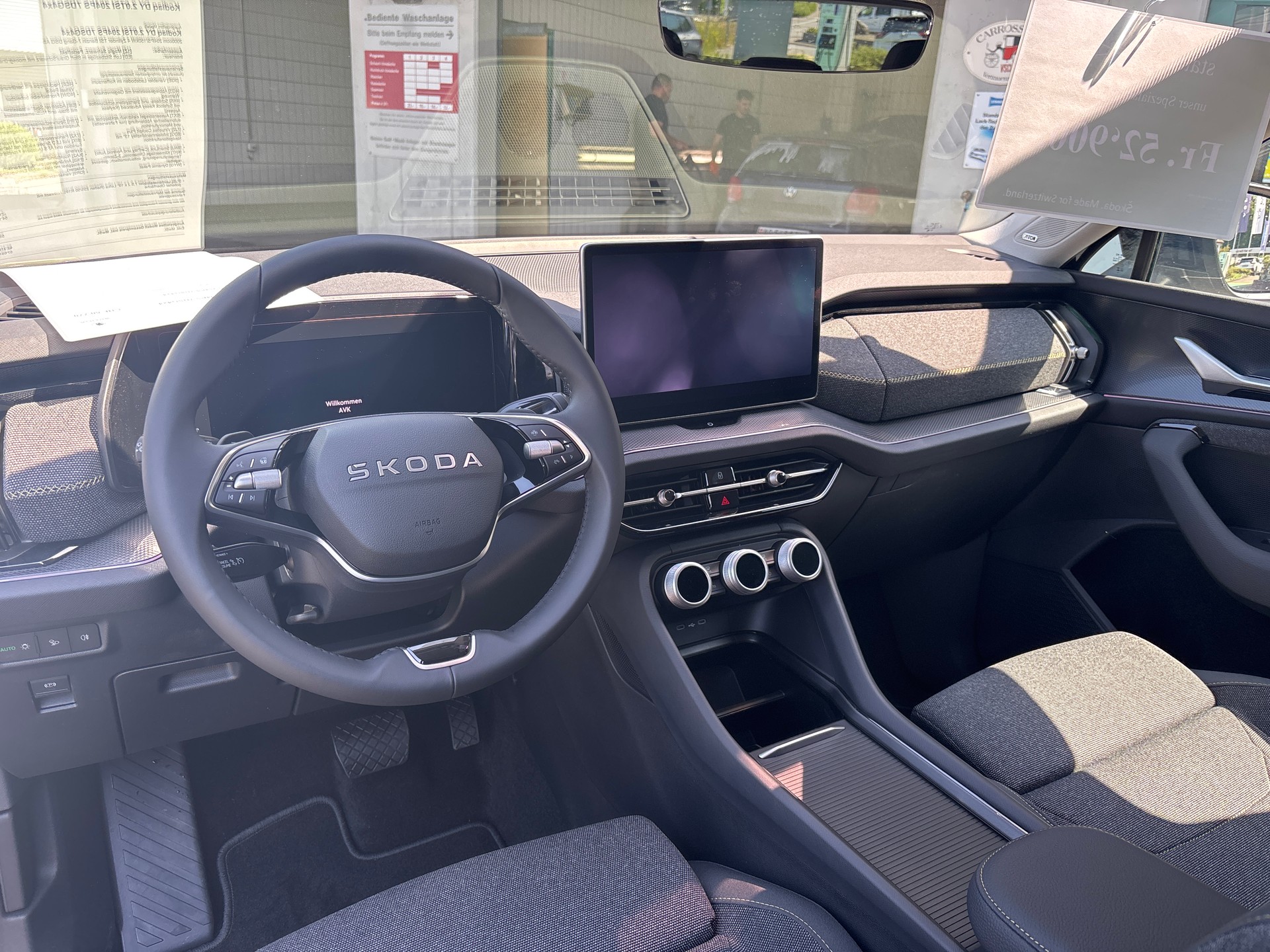SKODA Kodiaq 2.0 TSI Dynamic 4x4-image-9