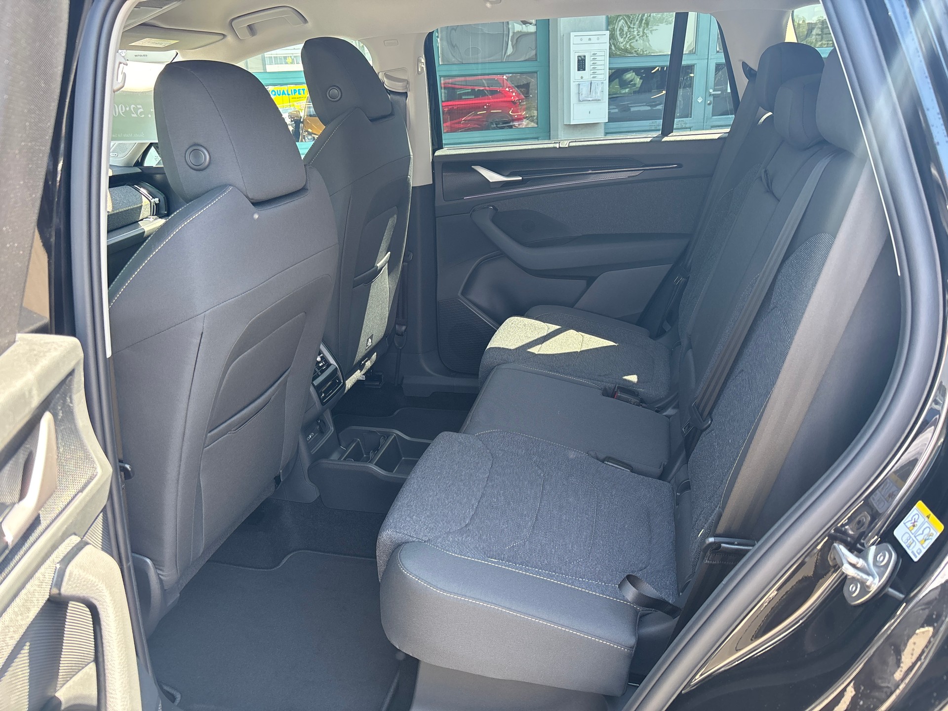 SKODA Kodiaq 2.0 TSI Dynamic 4x4-image-15