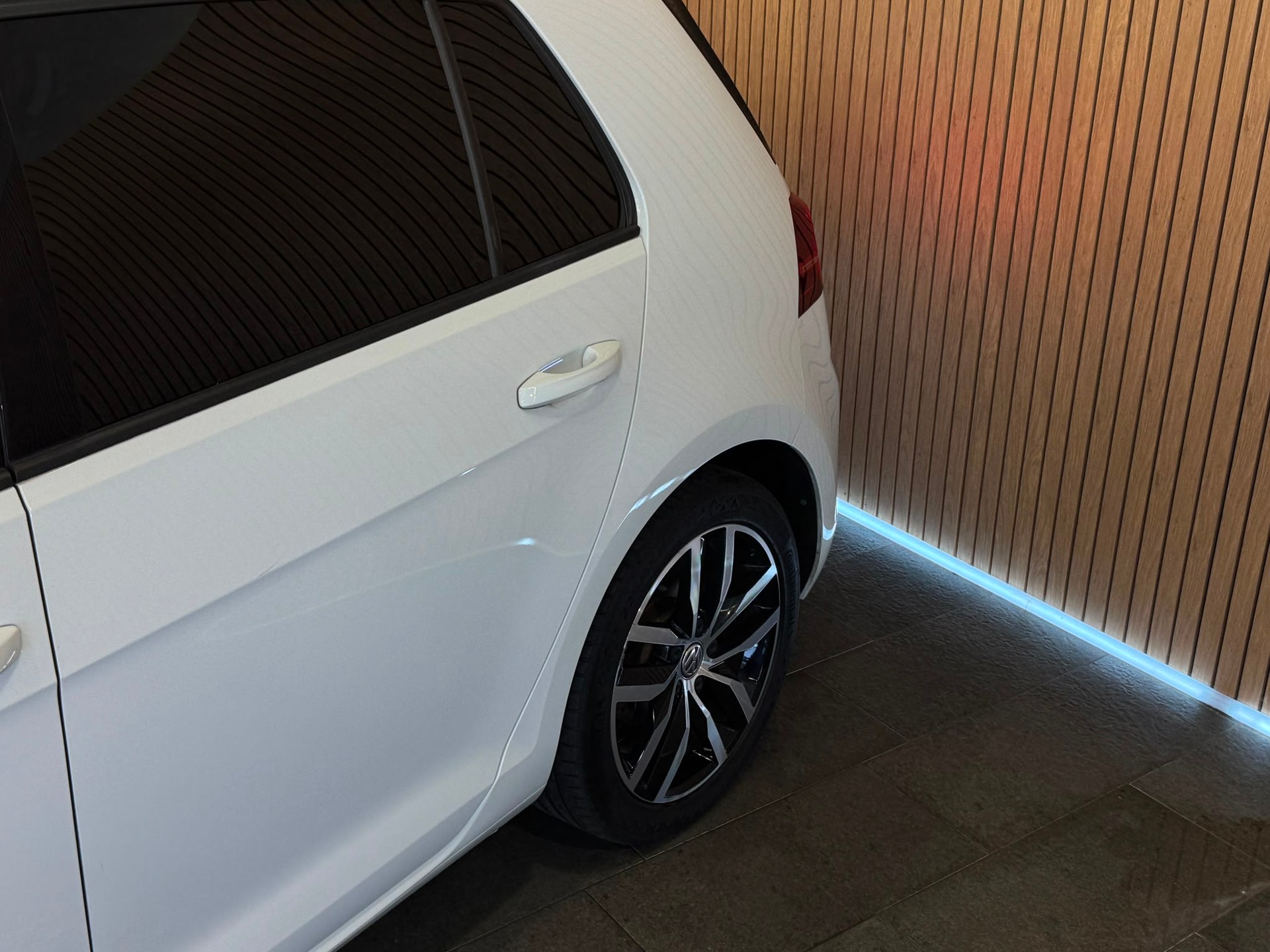 VW e-Golf-image-2