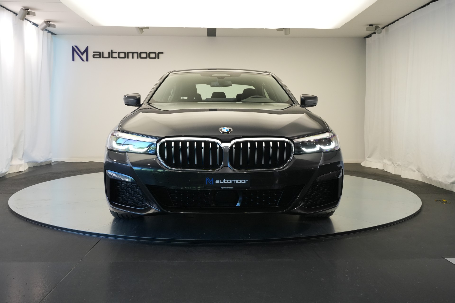 BMW 530d xDrive 48V M Sport Steptronic *AHK*-image-34