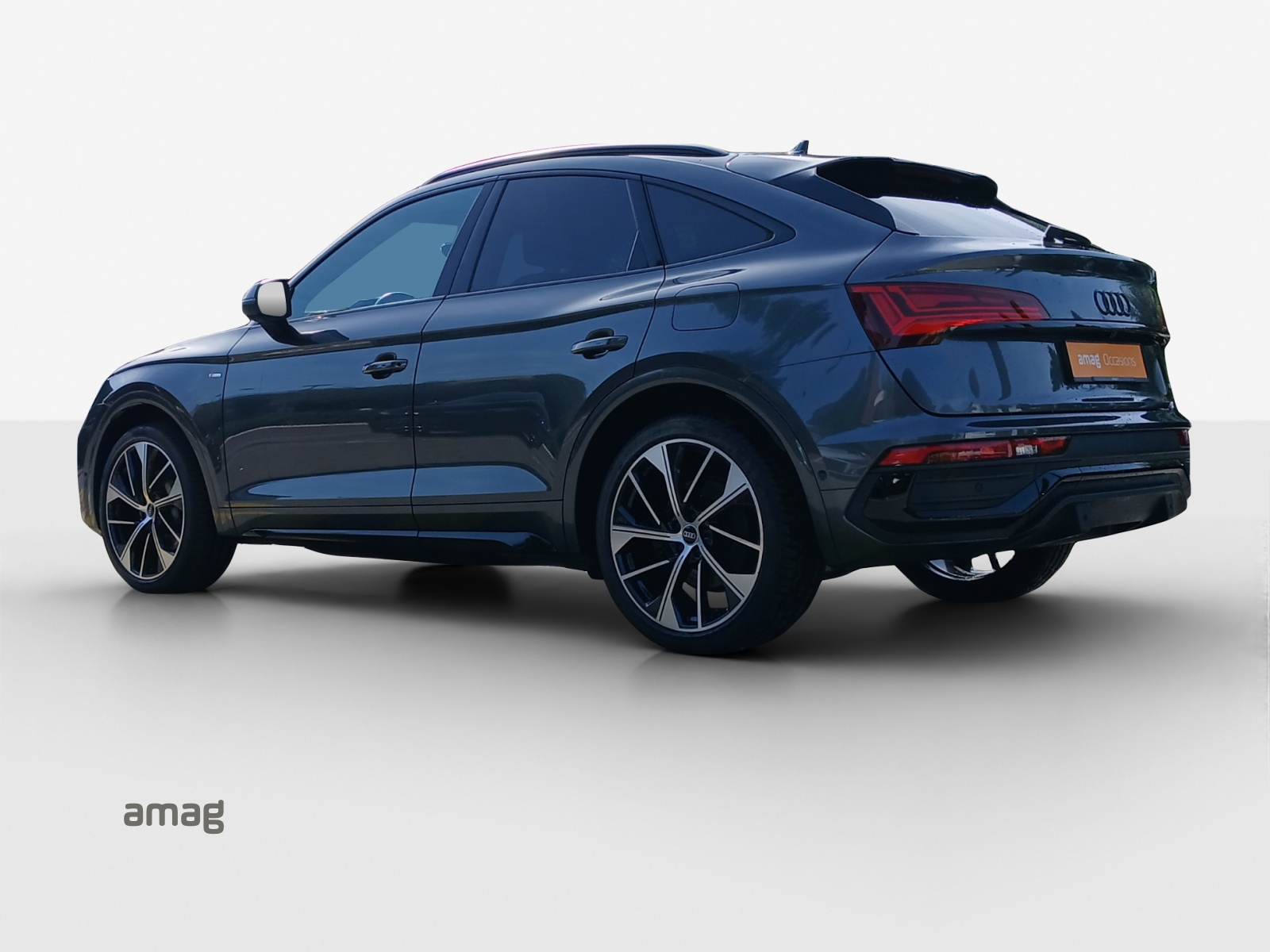 AUDI Q5 Sportback 55 TFSI e PHEV S line quattro S-tronic-image-2