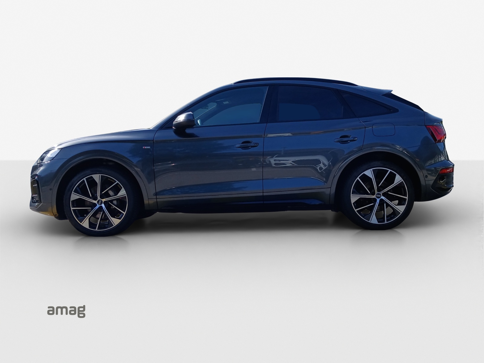 AUDI Q5 Sportback 55 TFSI e PHEV S line quattro S-tronic-image-1