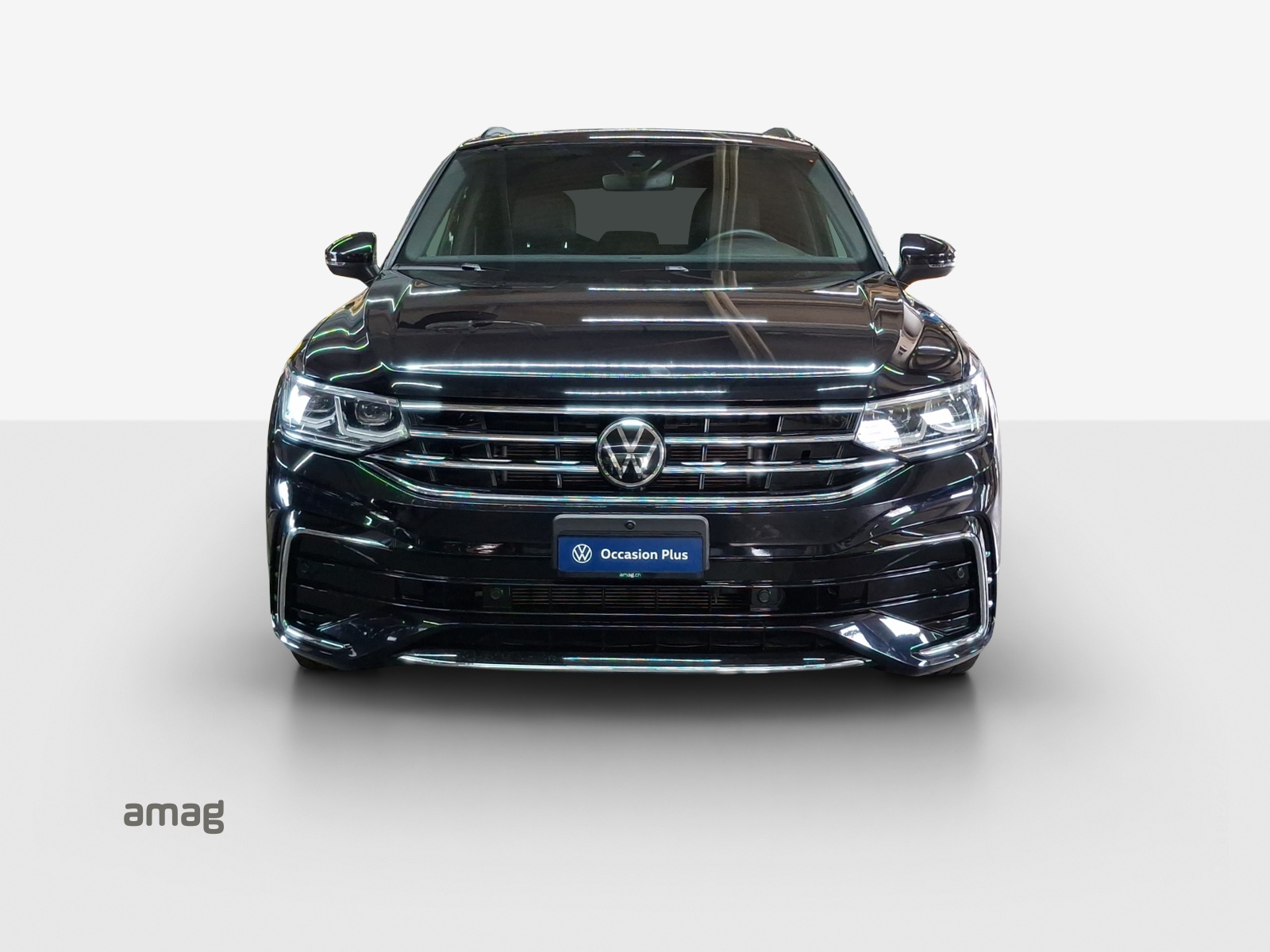 VW Tiguan 2.0TSI R-Line 4Motion DSG-image-6