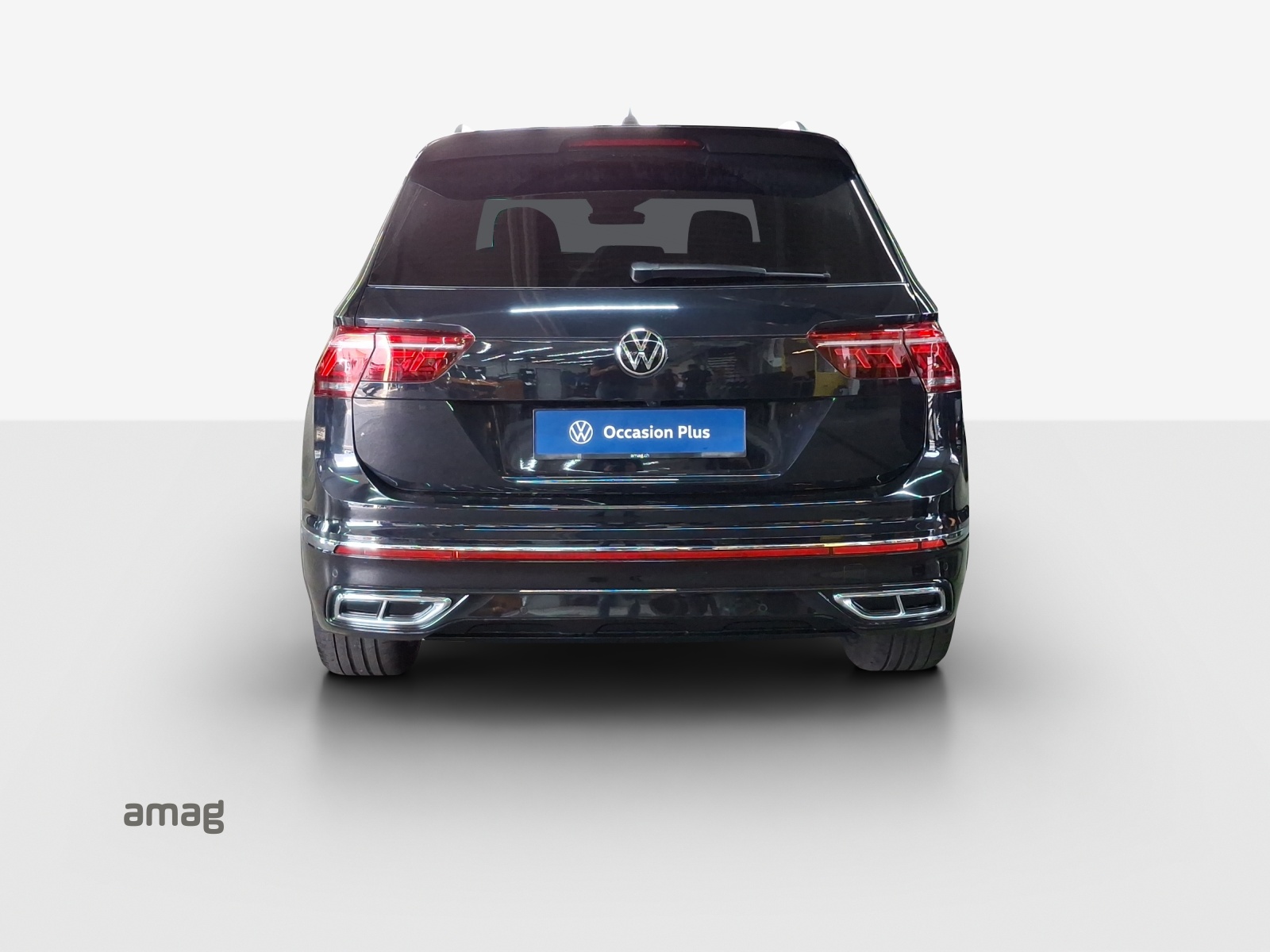 VW Tiguan 2.0TSI R-Line 4Motion DSG-image-3