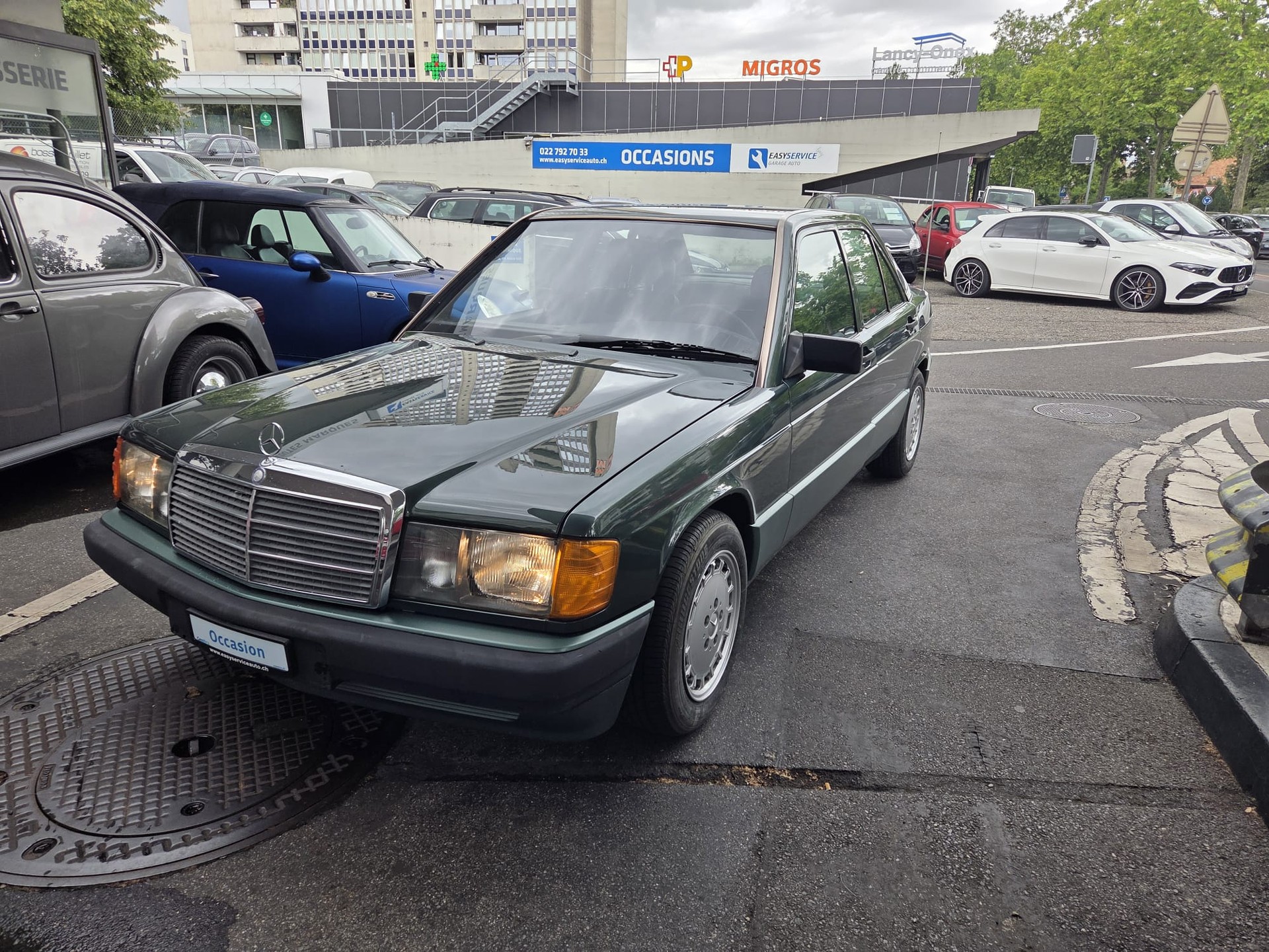 MERCEDES-BENZ 190 E 2.6-image-0