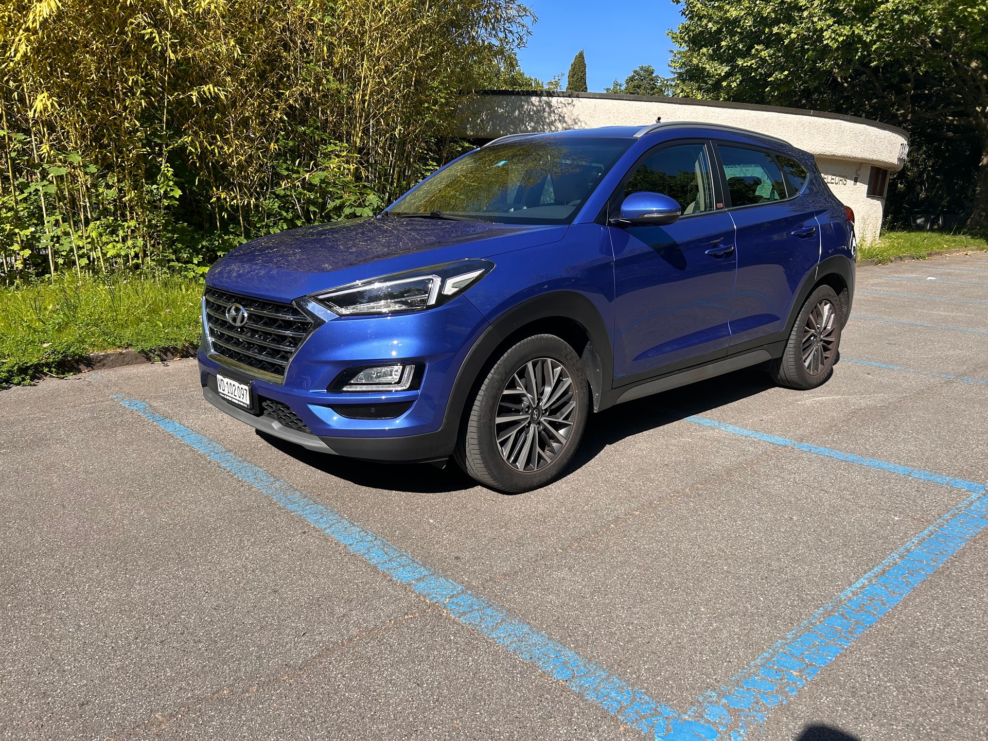 HYUNDAI Tucson 1.6 CRDi Amplia 2WD-image-0