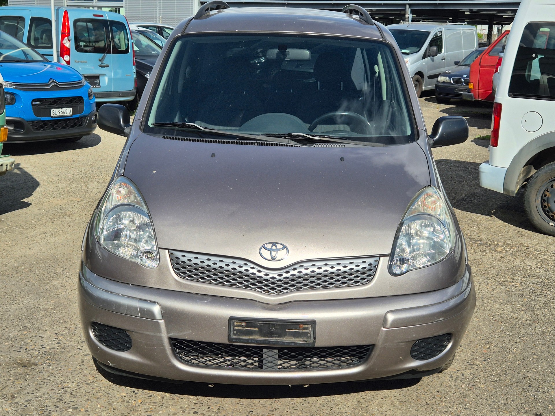 TOYOTA Yaris Verso 1.3 Linea Sol-image-0