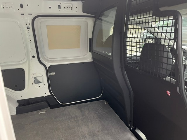 VW Caddy Maxi 2.0TDI 4Motion BlueMotion Technology-image-13