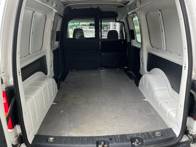 VW Caddy Maxi 2.0TDI 4Motion BlueMotion Technology-image-16