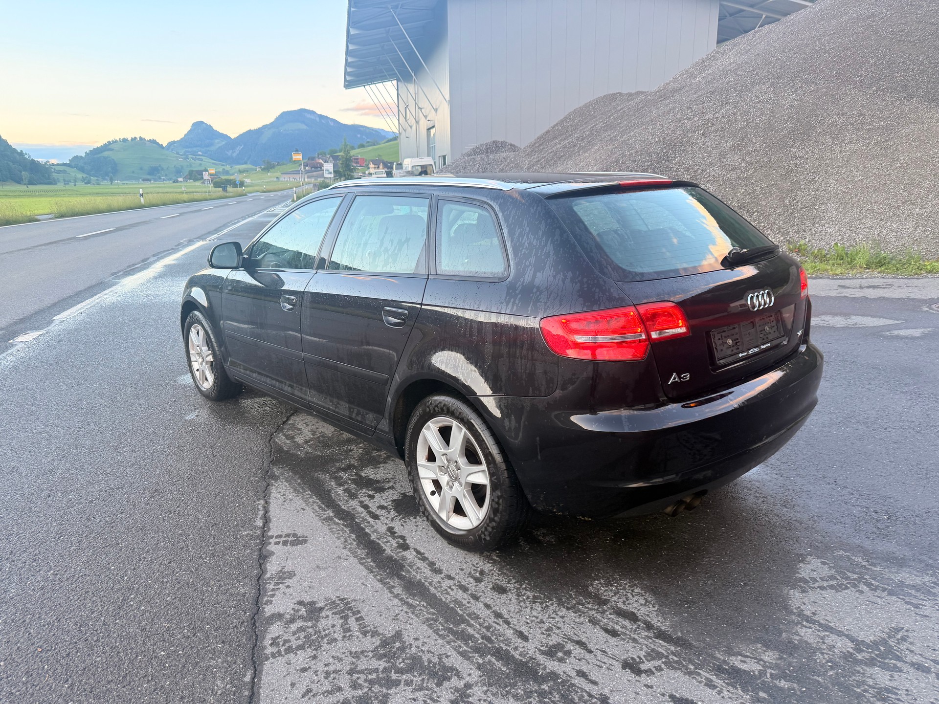 AUDI A3 Sportback 1.4 TFSI Ambiente-image-5