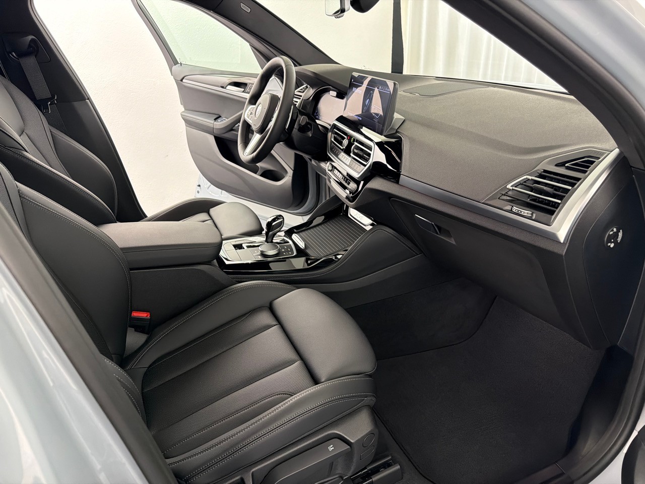 BMW X4 xDrive 48V 20d M Sport-image-8