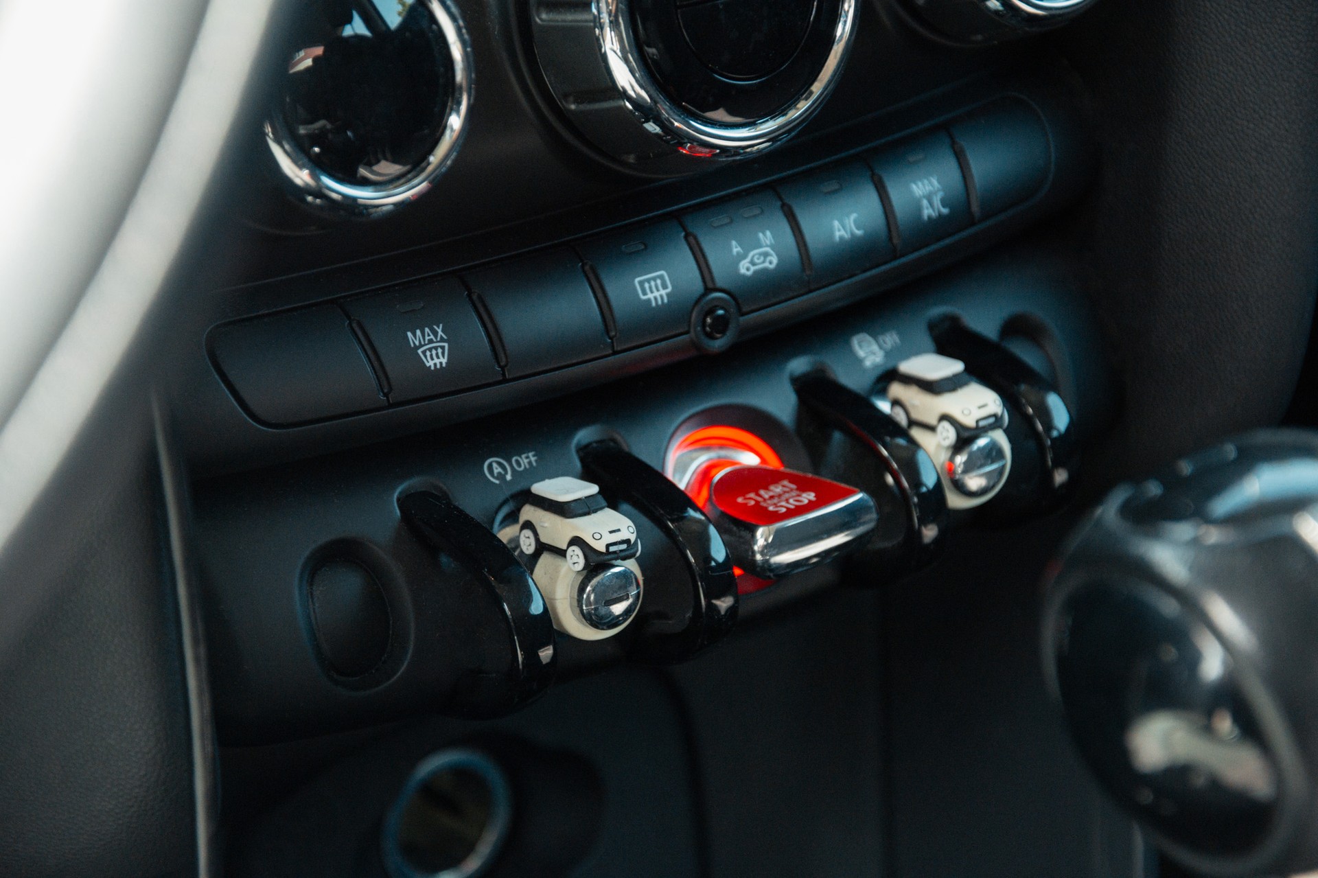MINI 1.5i Cooper-image-5