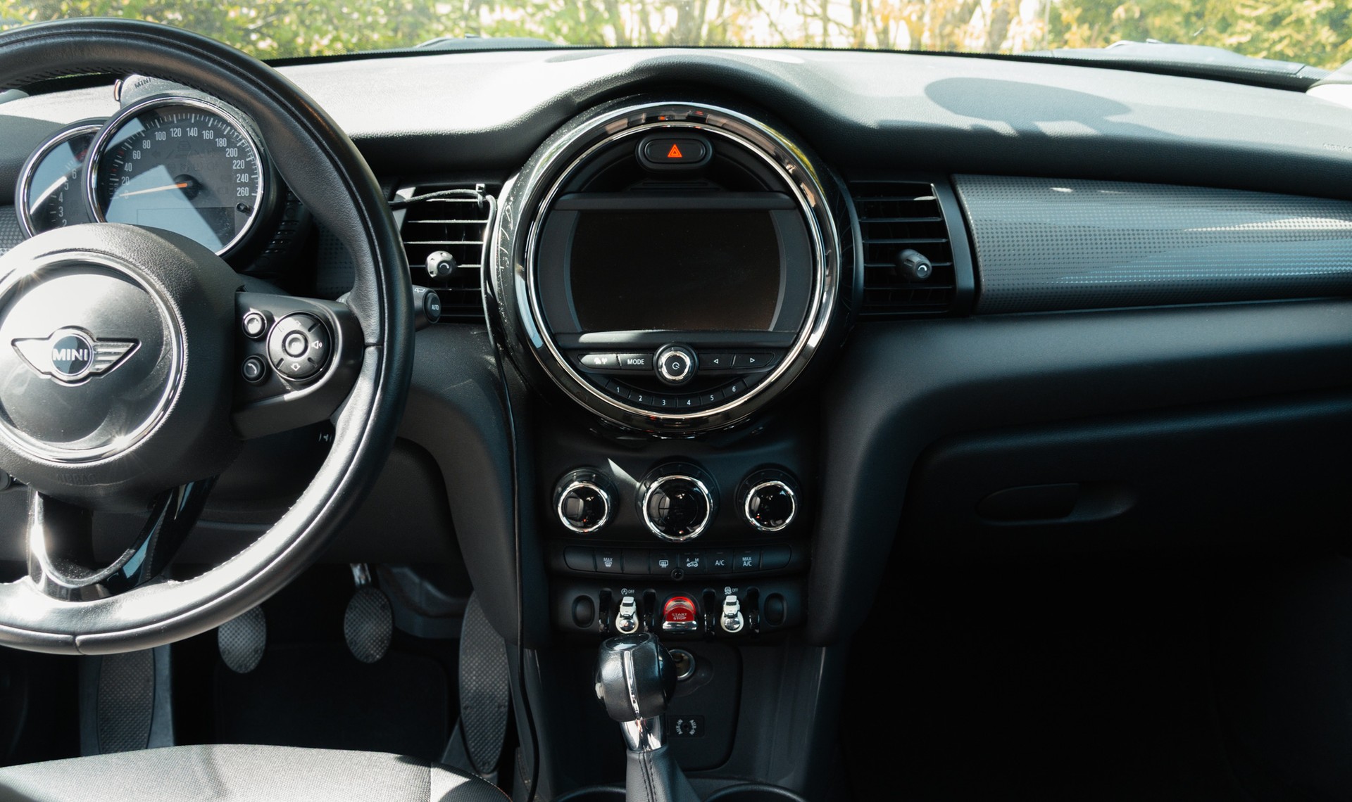 MINI 1.5i Cooper-image-8