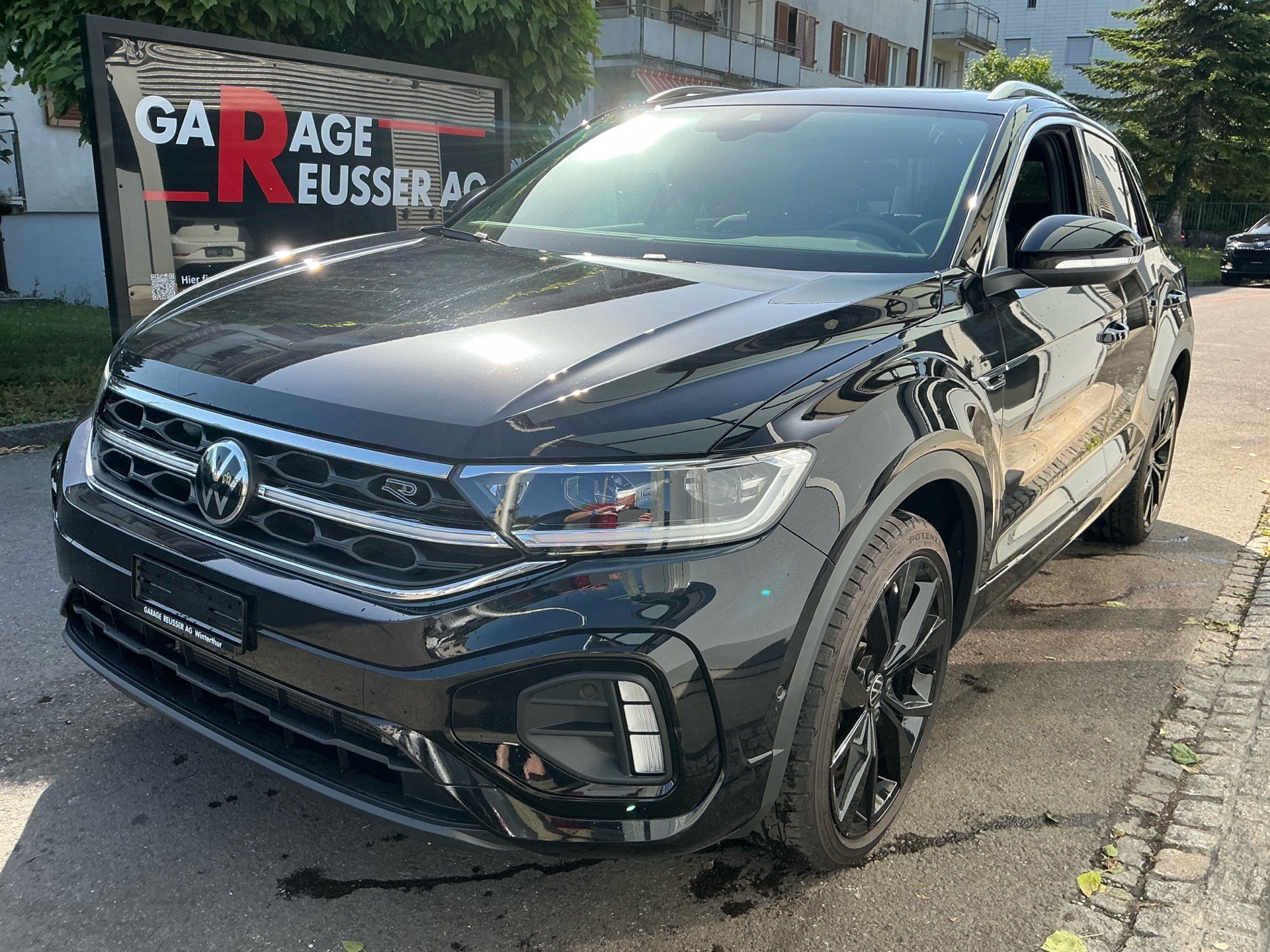VW T-Roc R-LINE 4MOTION *** PANORAMAGLASDACH & ANHÄNGEKUPPLUNG ***