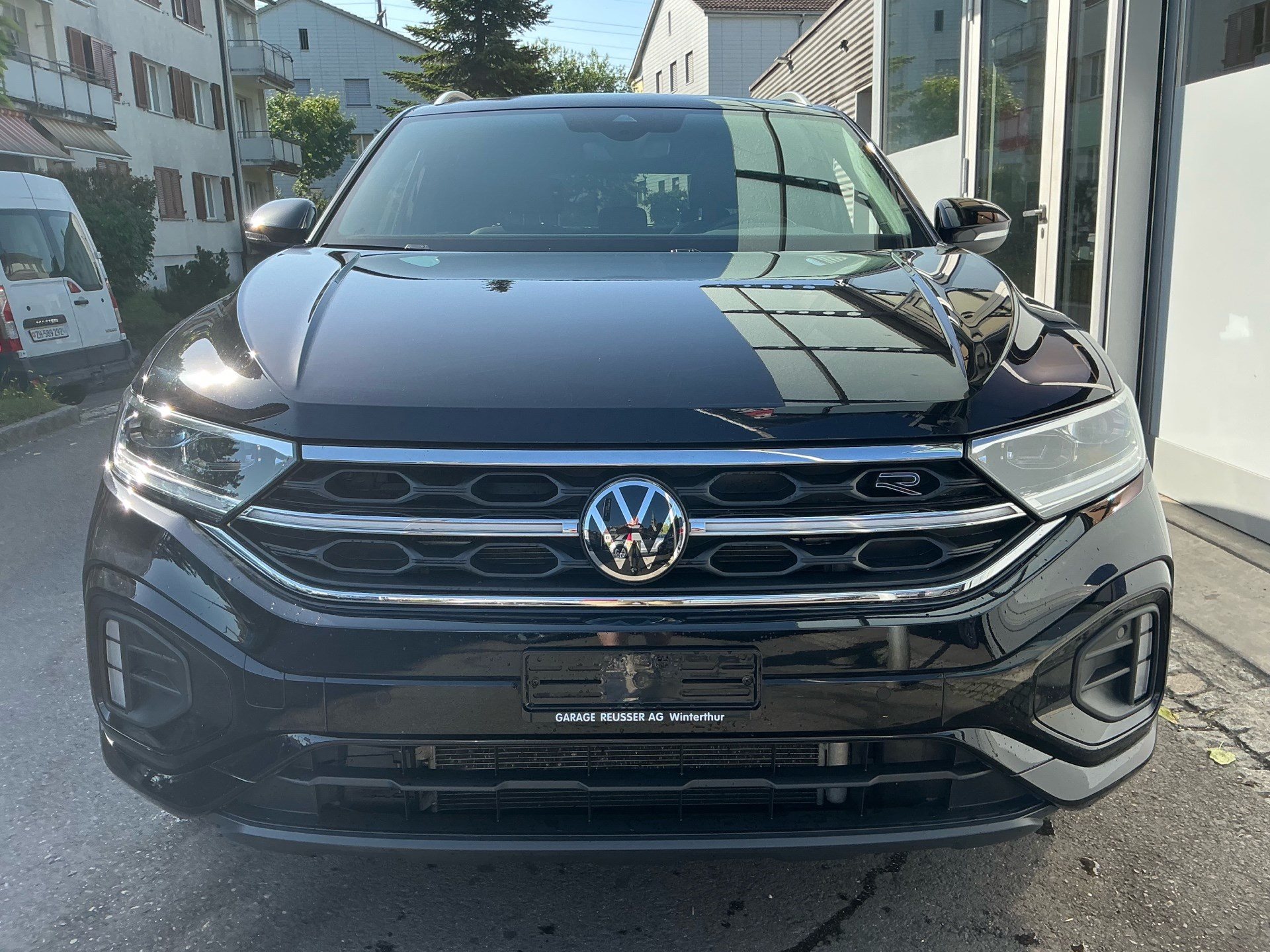 VW T-Roc R-LINE 4MOTION *** PANORAMAGLASDACH & ANHÄNGEKUPPLUNG ***-showroom-element-1