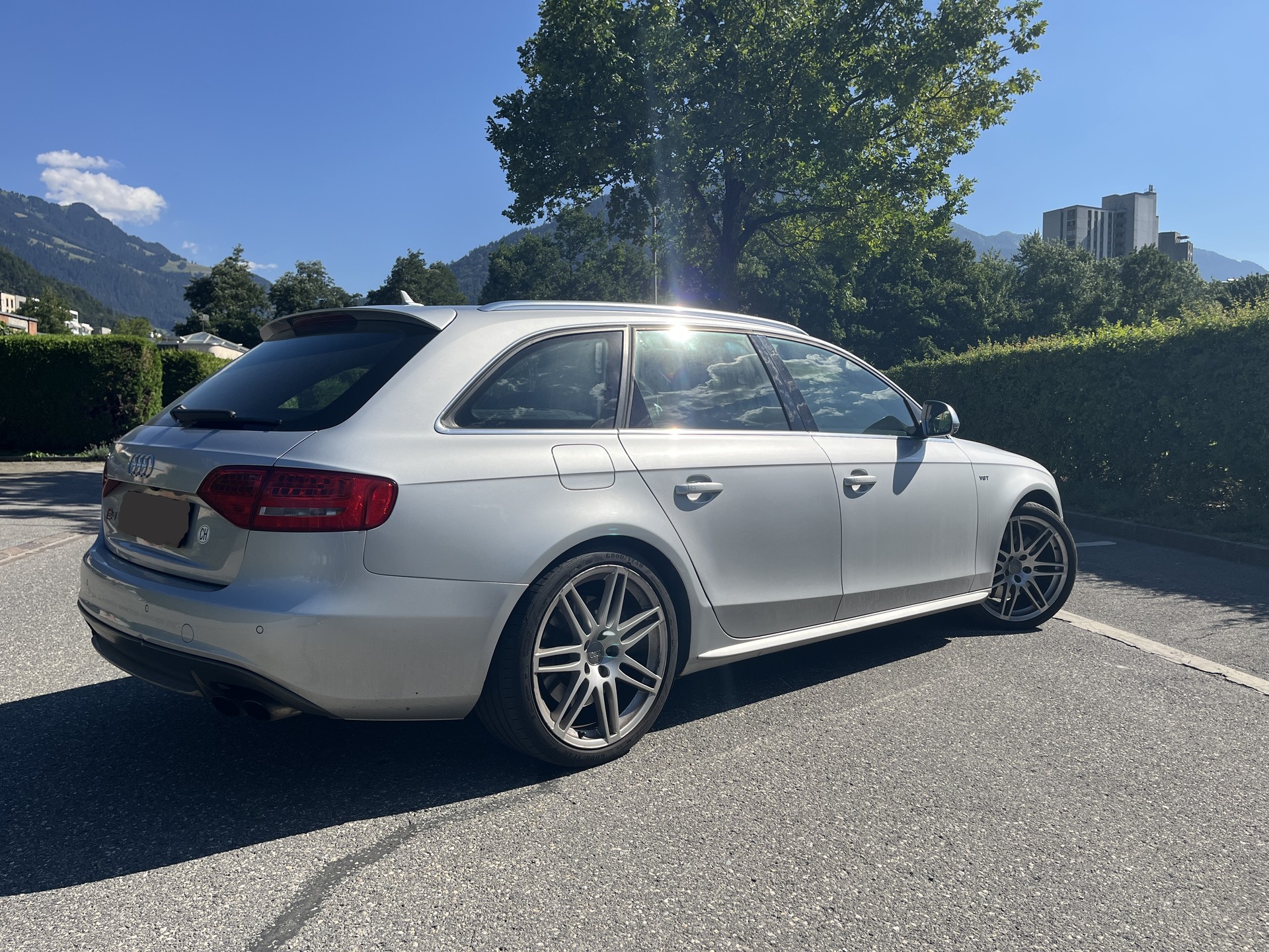 AUDI 3.0 V6 TFSI quattro-image-3
