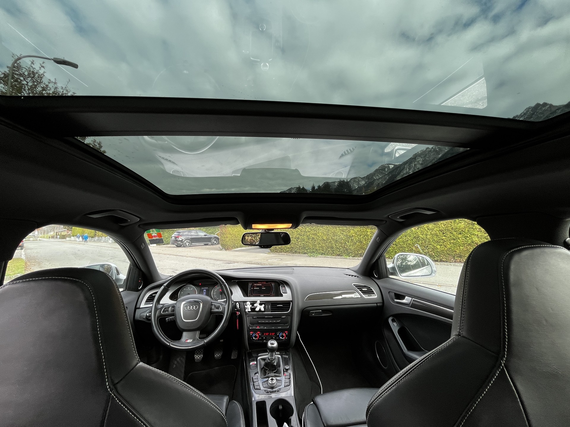 AUDI 3.0 V6 TFSI quattro-image-6