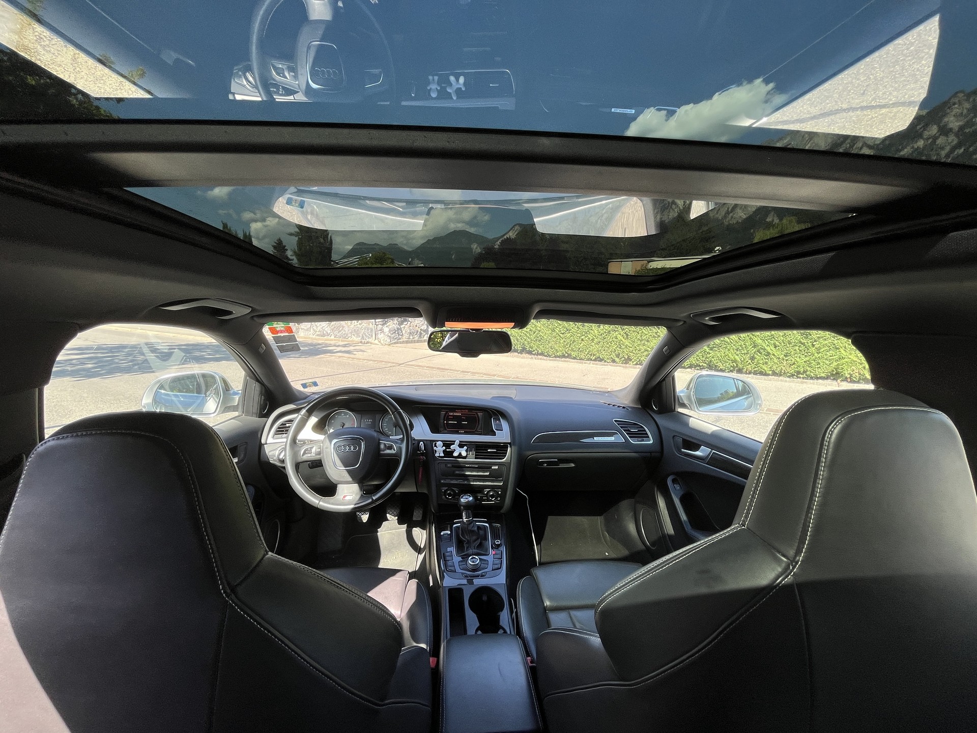 AUDI 3.0 V6 TFSI quattro-image-7