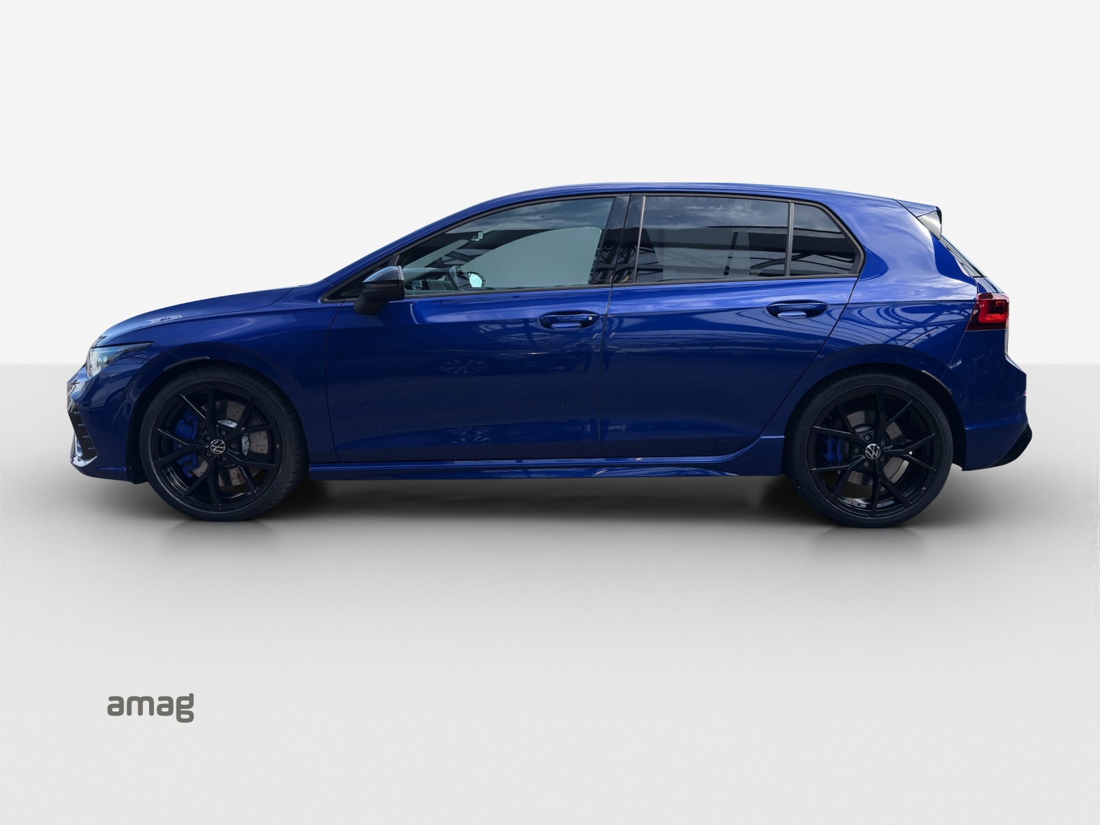 VW Golf 2.0 TSI R DSG 4Motion-image-1
