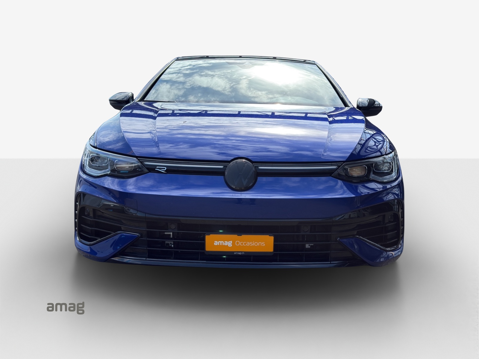 VW Golf 2.0 TSI R DSG 4Motion-image-6